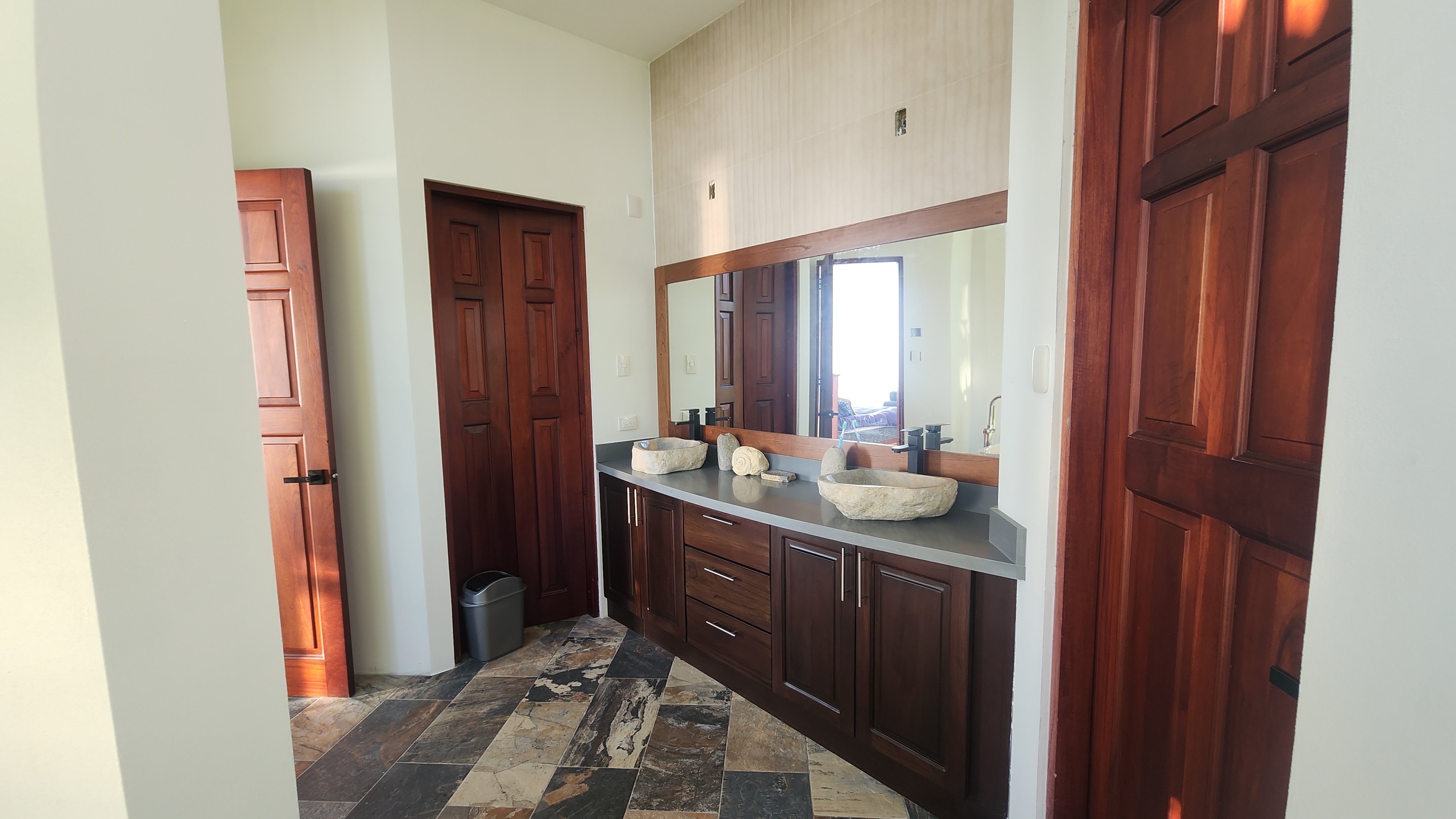 5 bed Single Family Homes For Sale in Dominical, Puntarenas - thumb 15