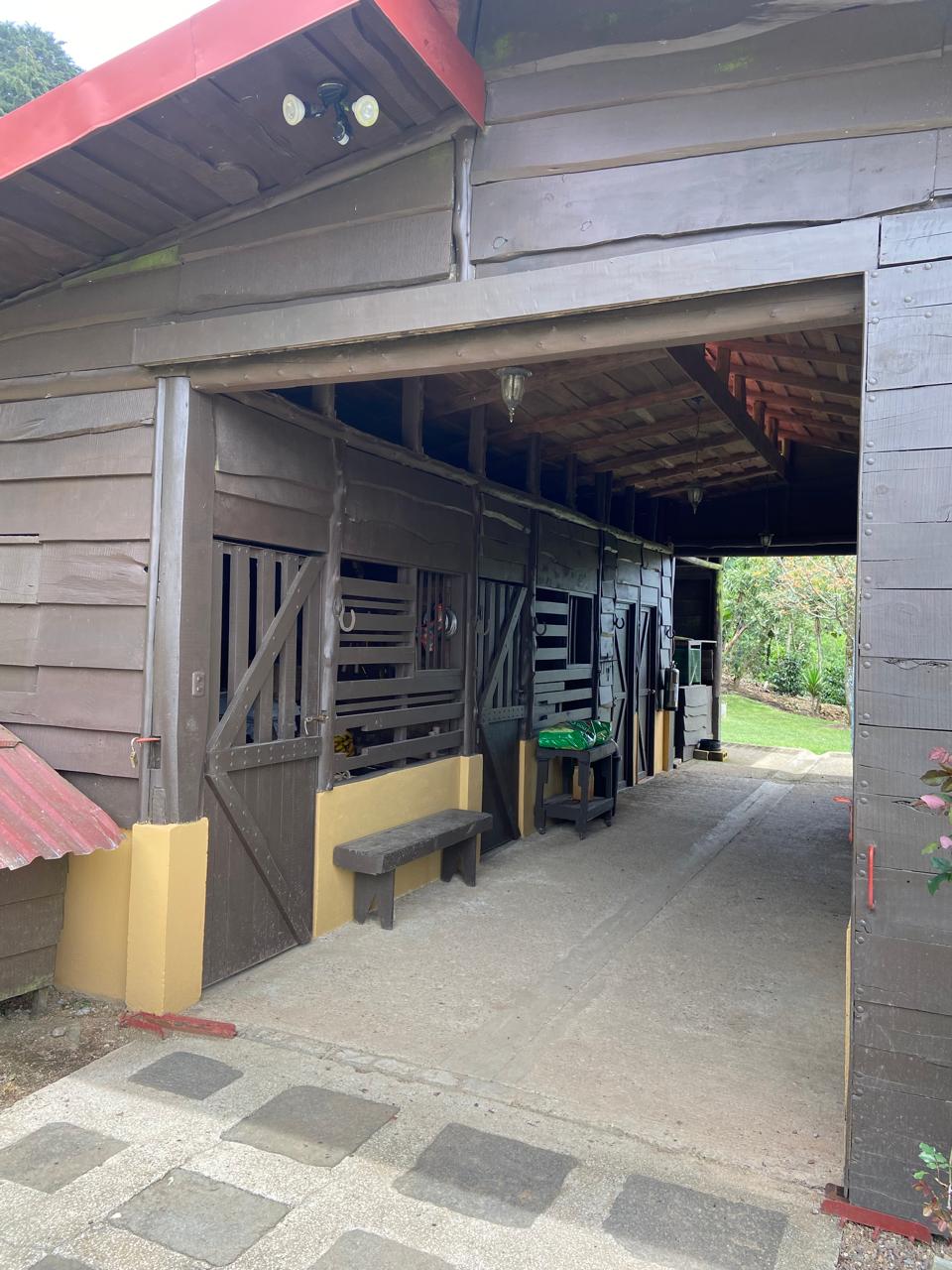 3 bed Land For Sale in El Tejar, Cartago - thumb 4