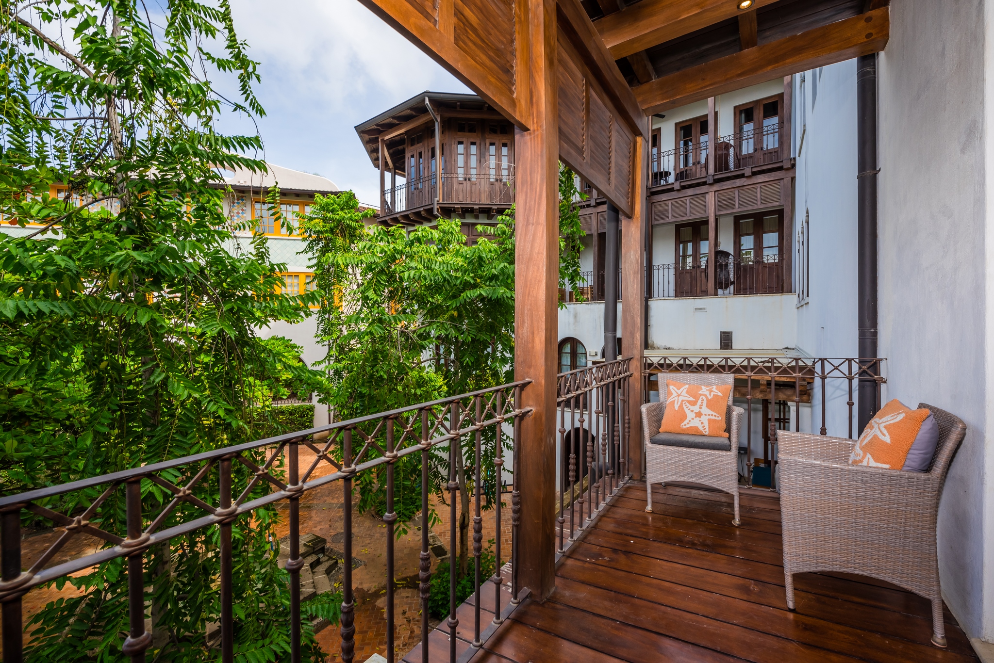 2 bed Condo For Sale in Playa Potrero, Guanacaste - thumb 16