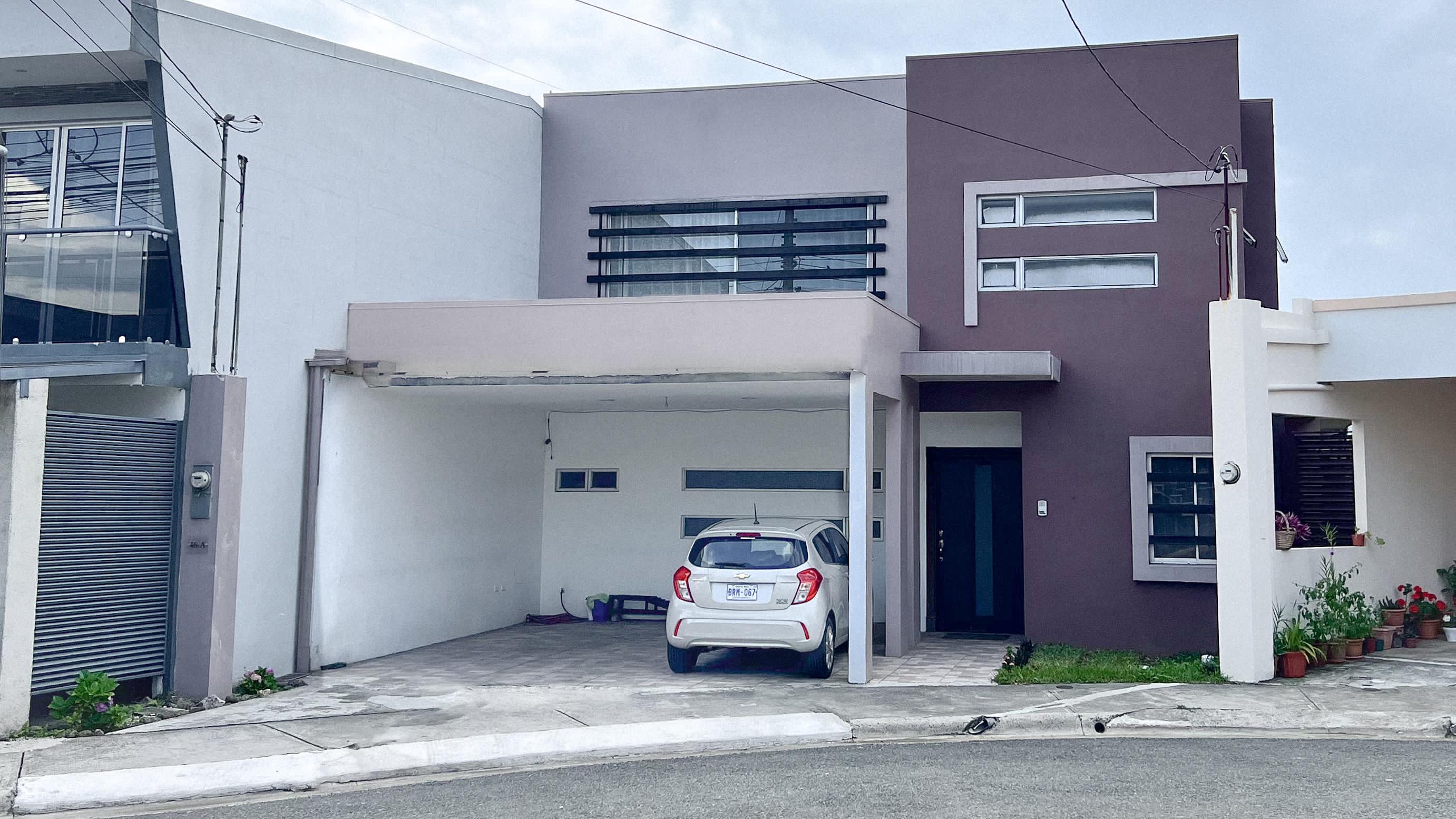 4 bed Single Family Homes For Sale in Concepción, Cartago - thumb 1