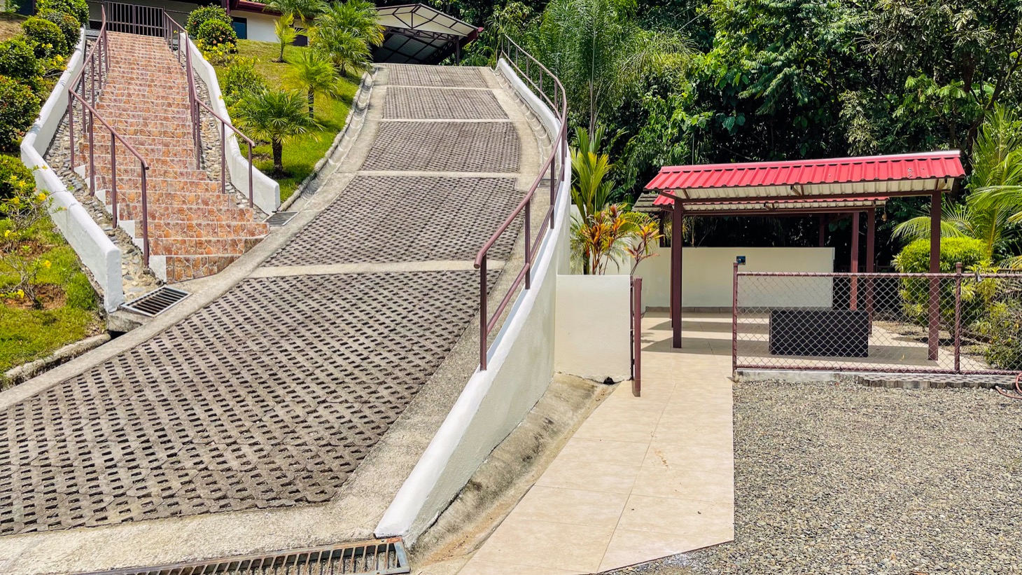 2 bed Single Family Homes For Sale in Uvita, Puntarenas - thumb 7