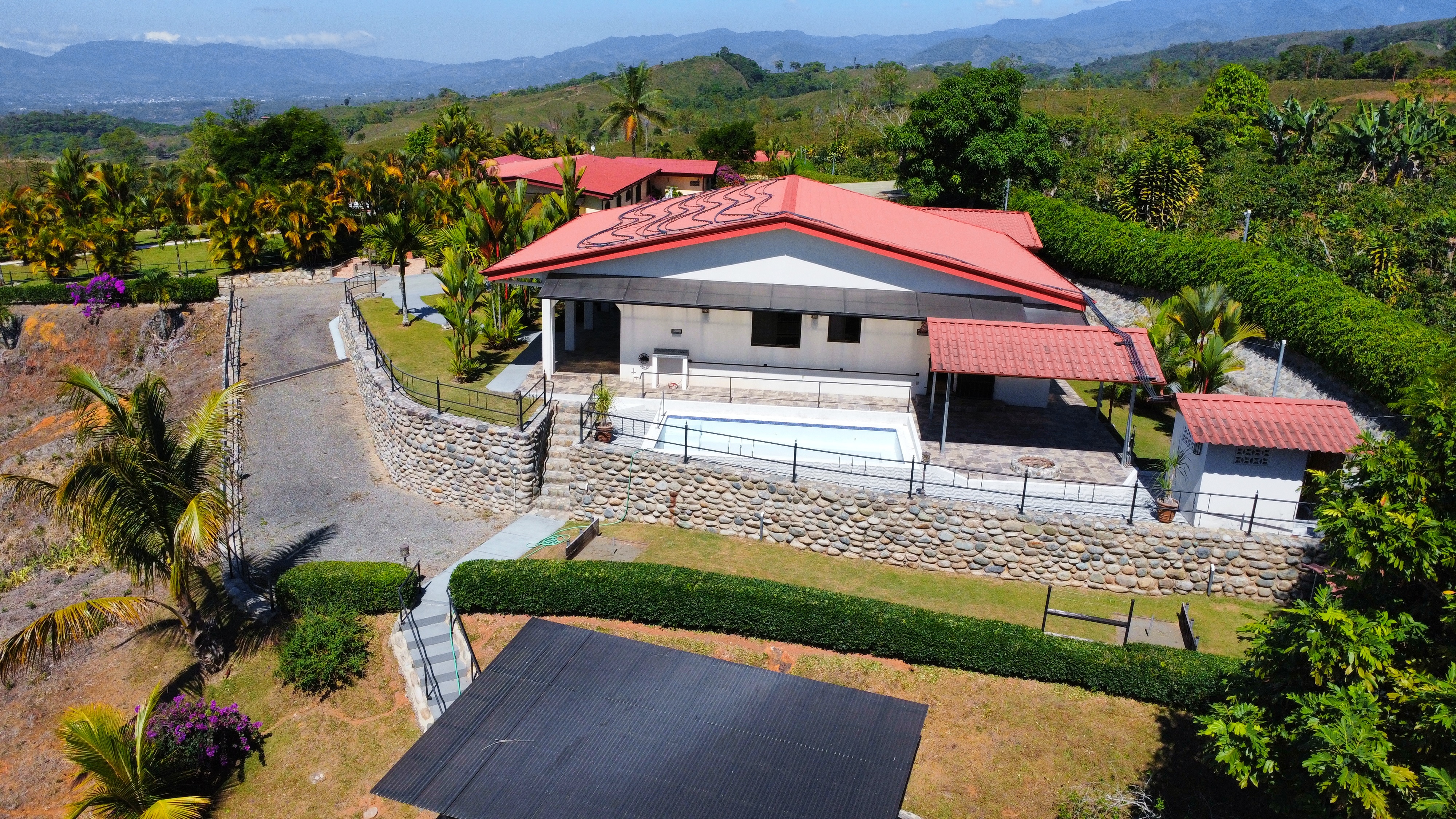3 bed Single Family Homes For Sale in Perez Zeledon, San Jose - thumb 9