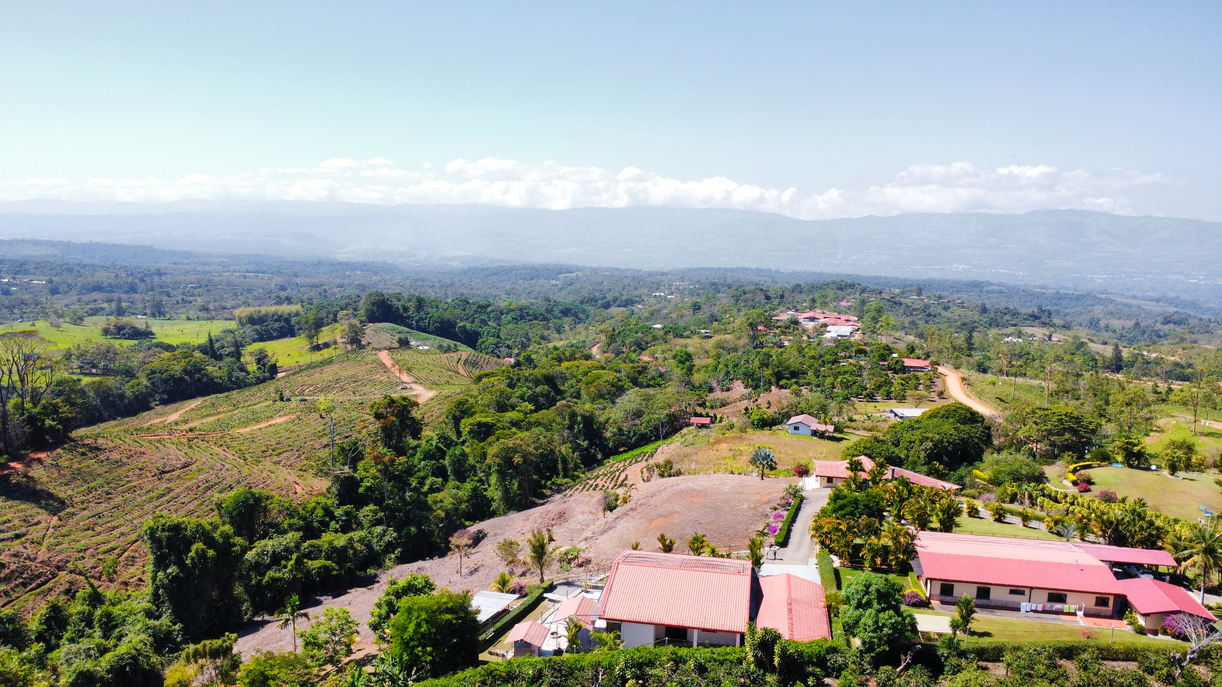 3 bed Single Family Homes For Sale in Perez Zeledon, San Jose - thumb 8