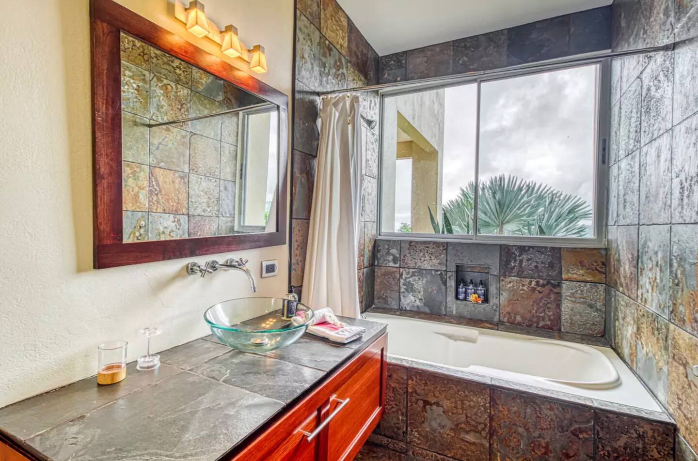 4 bed Single Family Homes For Sale in Dominical, Puntarenas - thumb 21