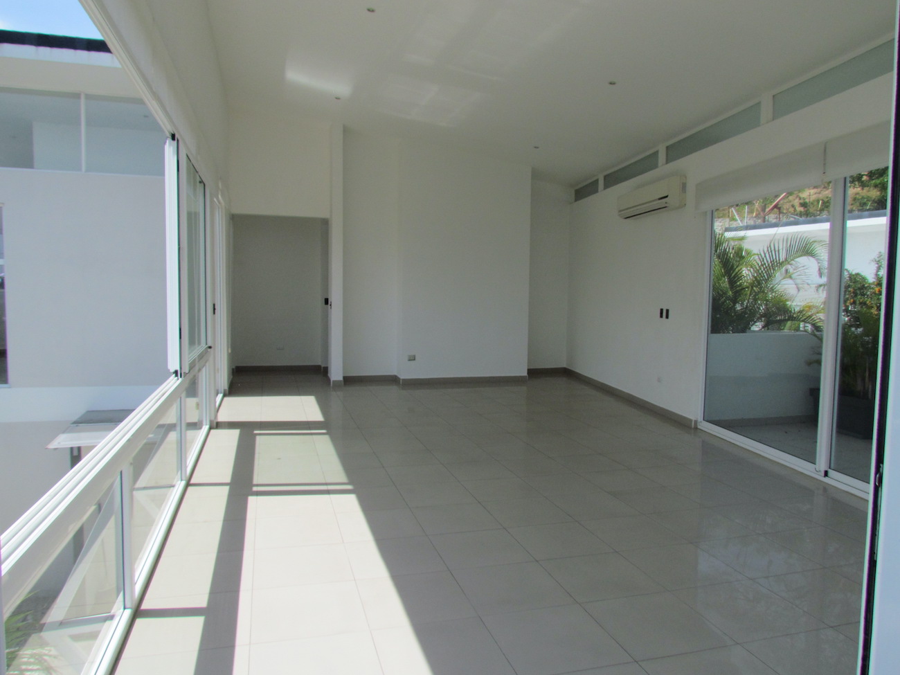 4 bed Single Family Homes For Sale in Escazu, San Jose - thumb 26