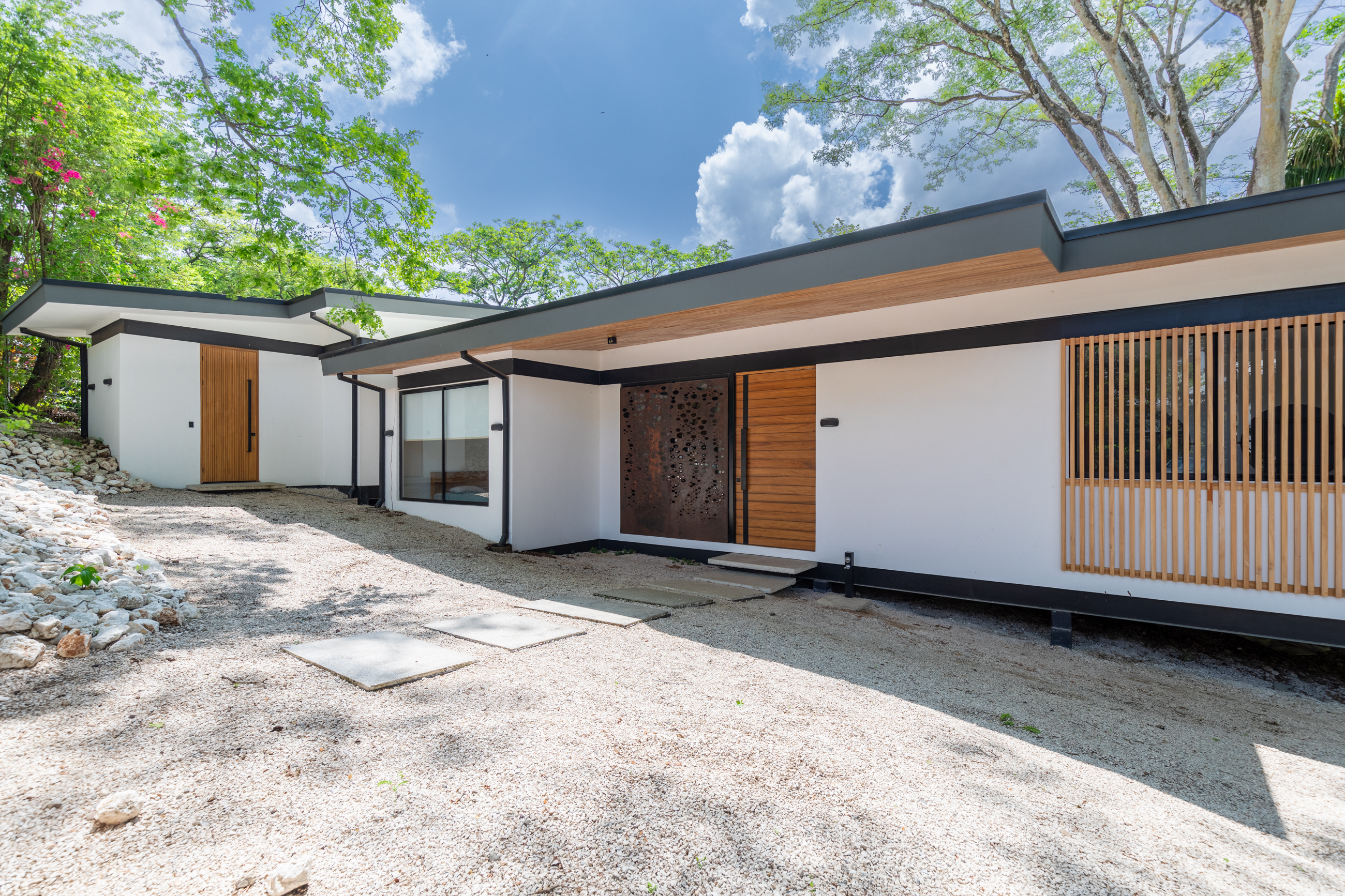 4 bed Single Family Homes For Sale in Nosara, Guanacaste - thumb 16