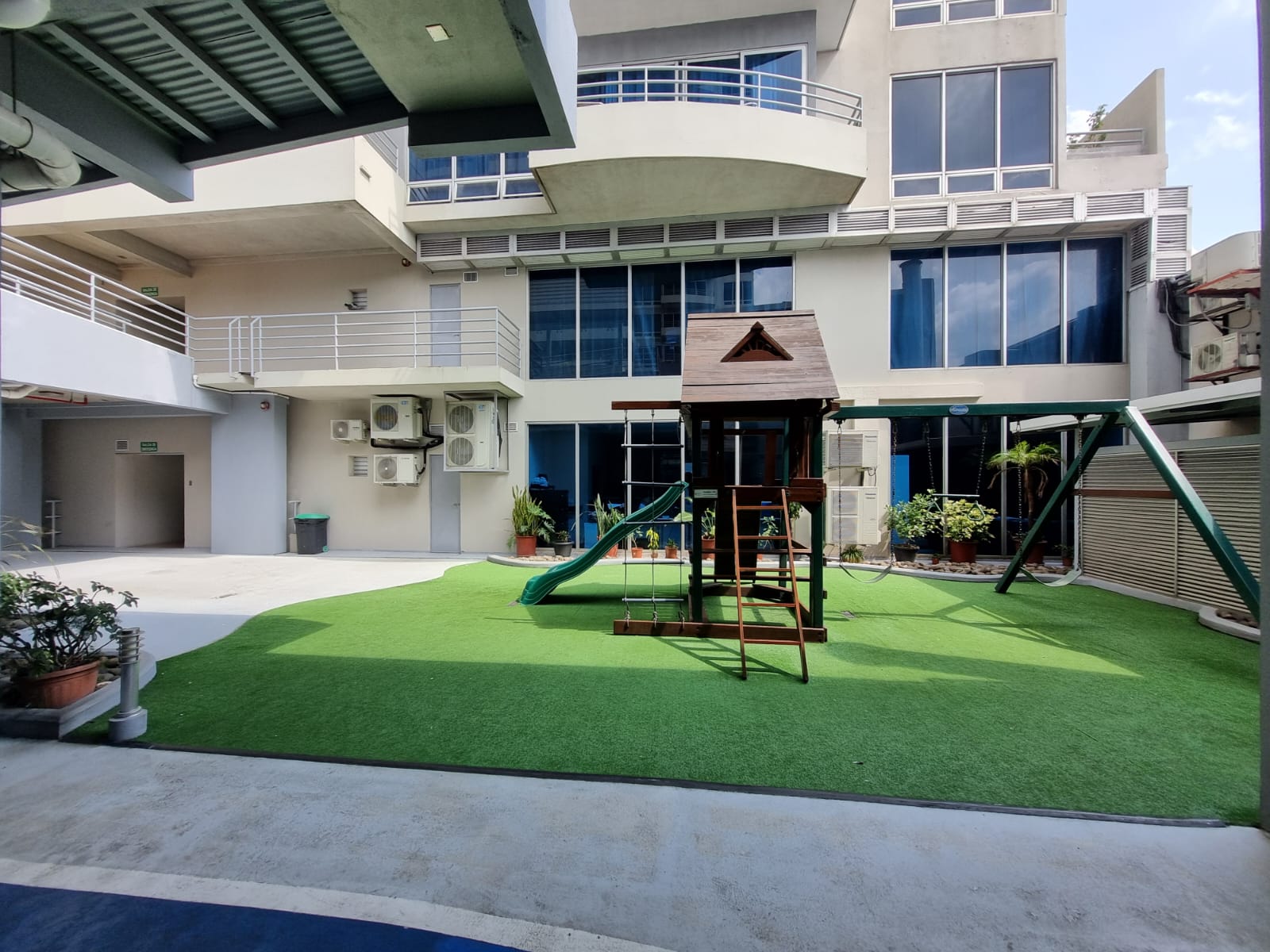 3 bed Condo For Sale in La Sabana, San Jose - thumb 11