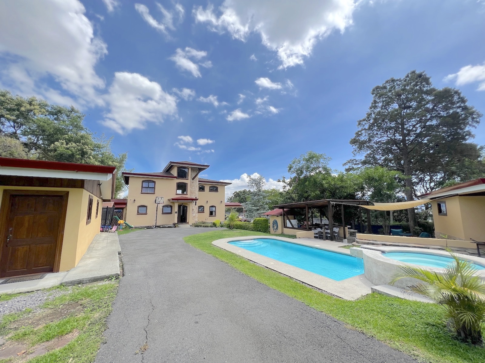 7 bed Single Family Homes For Sale in Escazu, San Jose - thumb 18