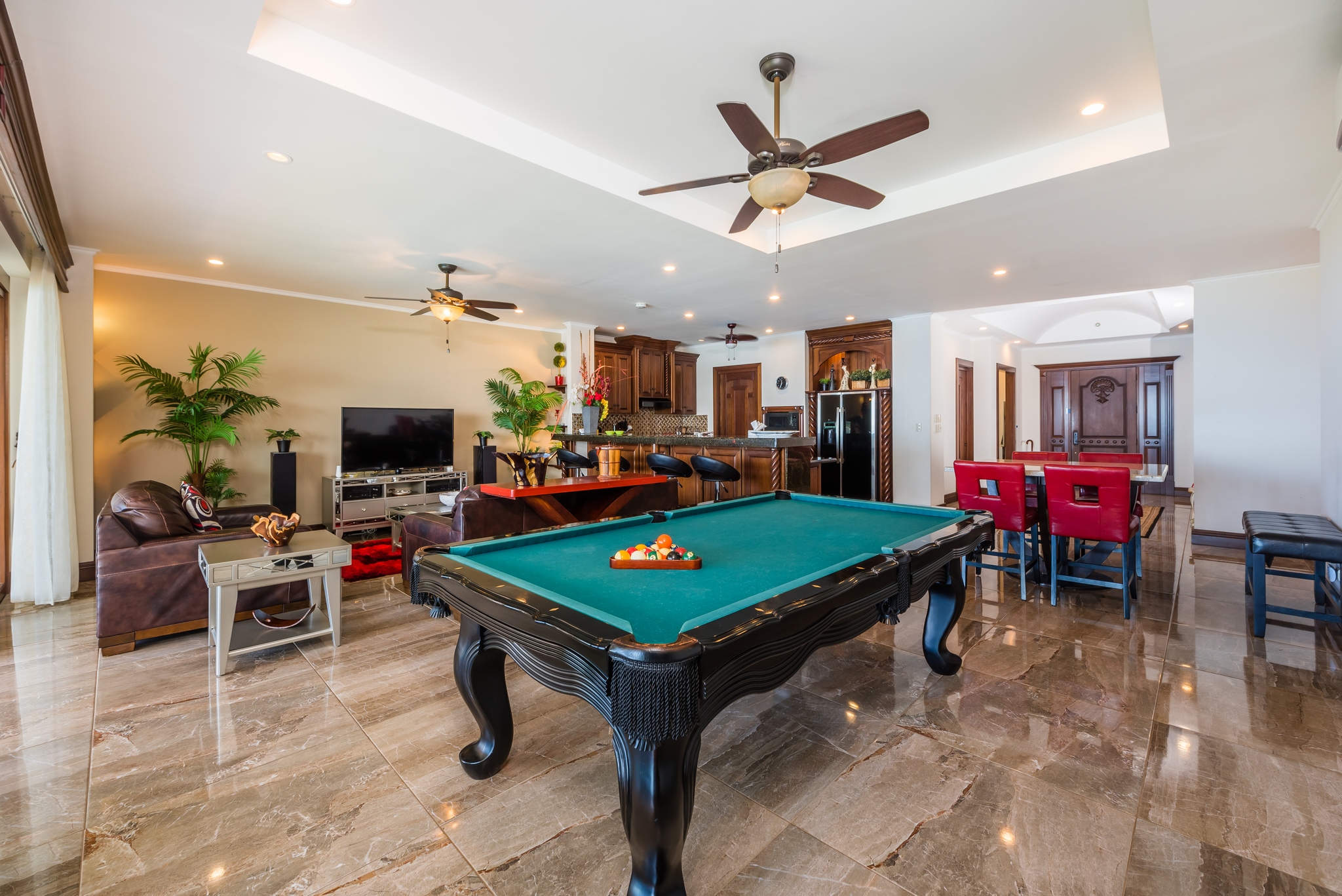 4 bed Condo For Sale in Playa Flamingo, Guanacaste - thumb 4