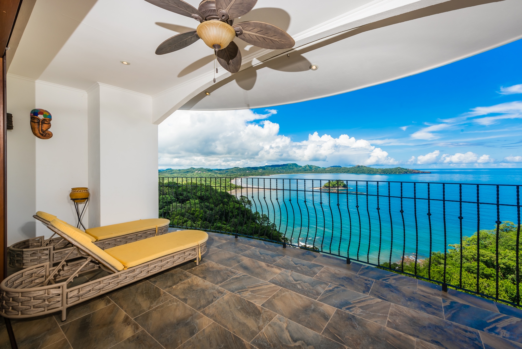 4 bed Condo For Sale in Playa Flamingo, Guanacaste - thumb 21