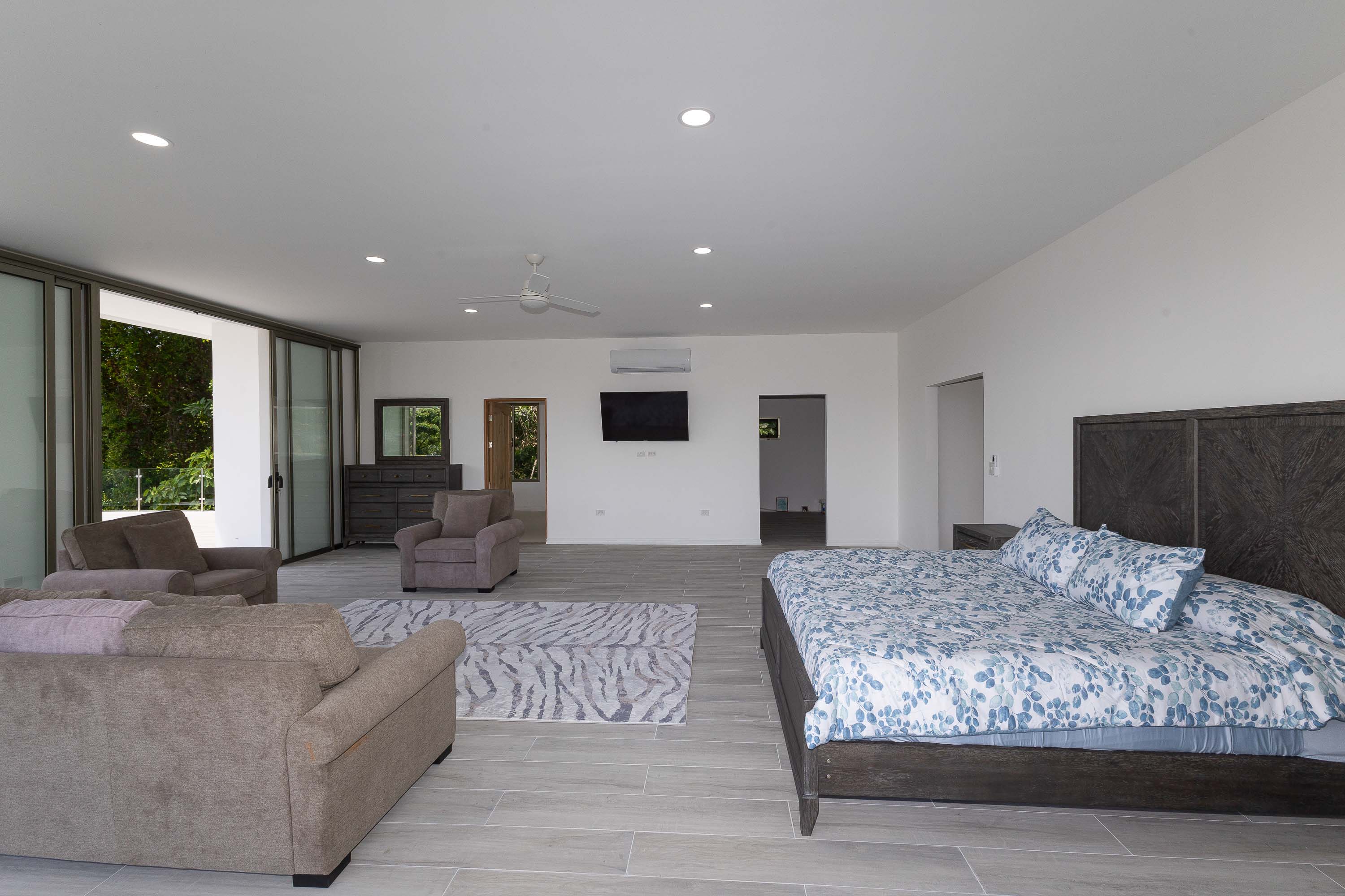 7 bed Single Family Homes For Sale in Quepos, Puntarenas - thumb 23