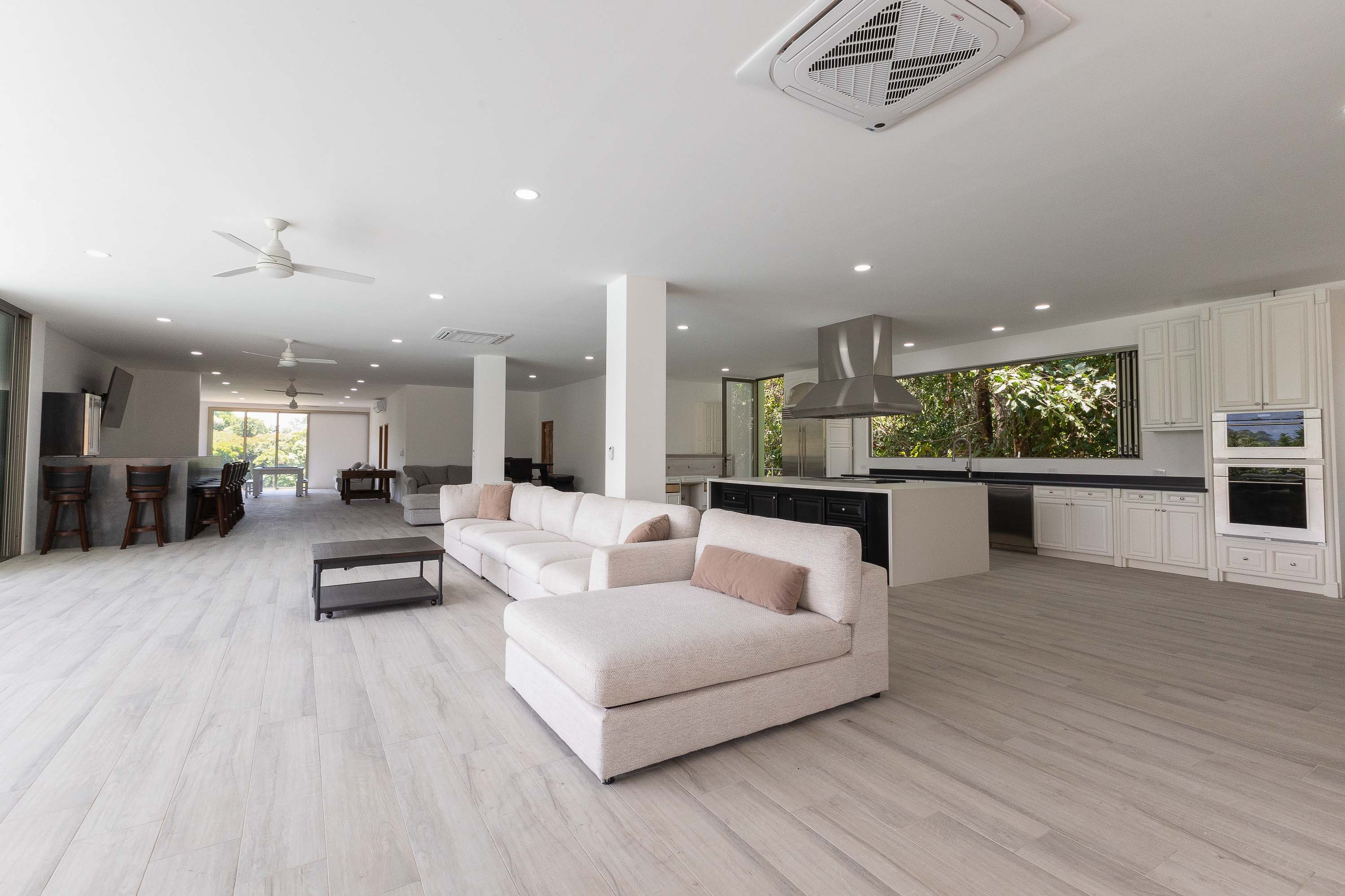 7 bed Single Family Homes For Sale in Quepos, Puntarenas - thumb 17