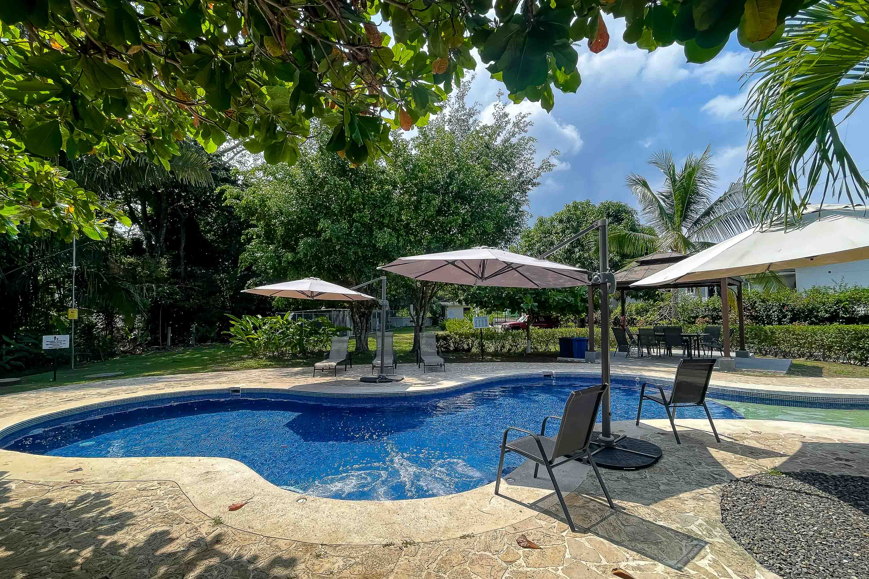 3 bed Single Family Homes For Sale in Quepos, Puntarenas - thumb 3