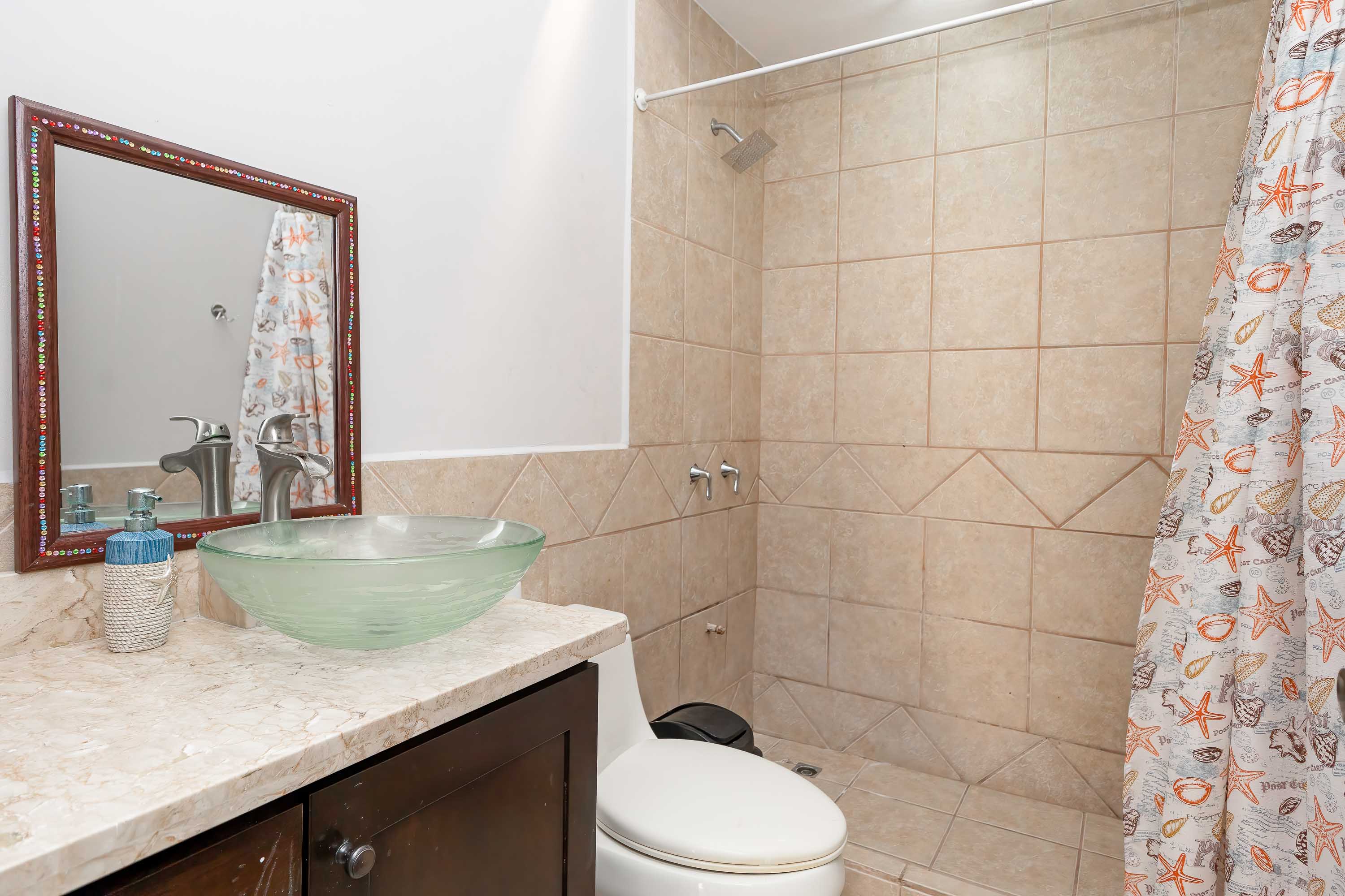 3 bed Single Family Homes For Sale in Quepos, Puntarenas - thumb 23