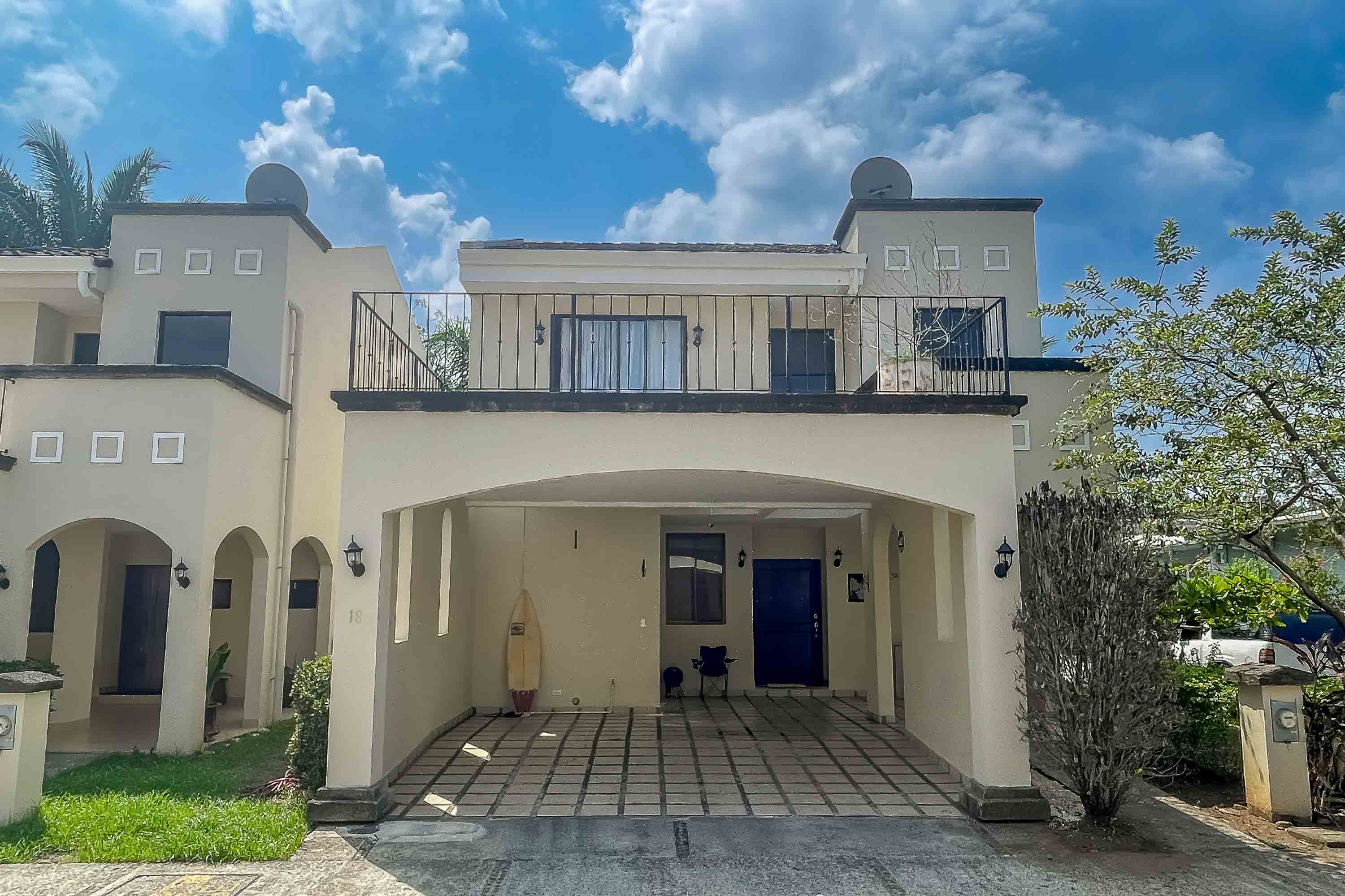 3 bed Single Family Homes For Sale in Quepos, Puntarenas - thumb 4