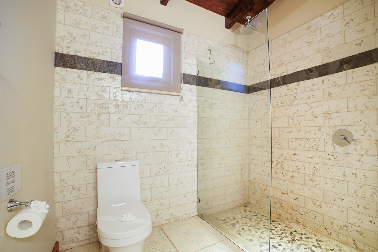 5 bed Single Family Homes For Sale in Tamarindo, Guanacaste - thumb 13