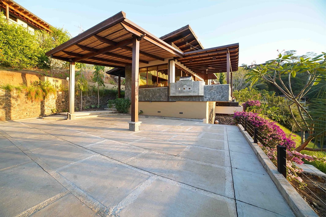 5 bed Single Family Homes For Sale in Tamarindo, Guanacaste - thumb 23