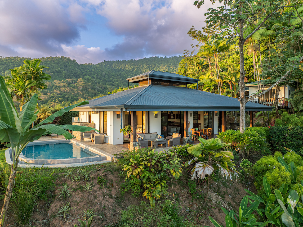 3 bed Single Family Homes For Sale in Uvita, Puntarenas - thumb 1