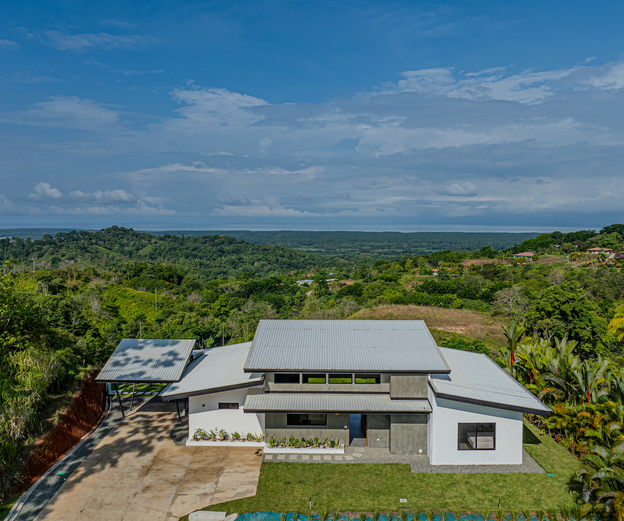 3 bed Single Family Homes For Sale in Ojochal, Puntarenas - thumb 2