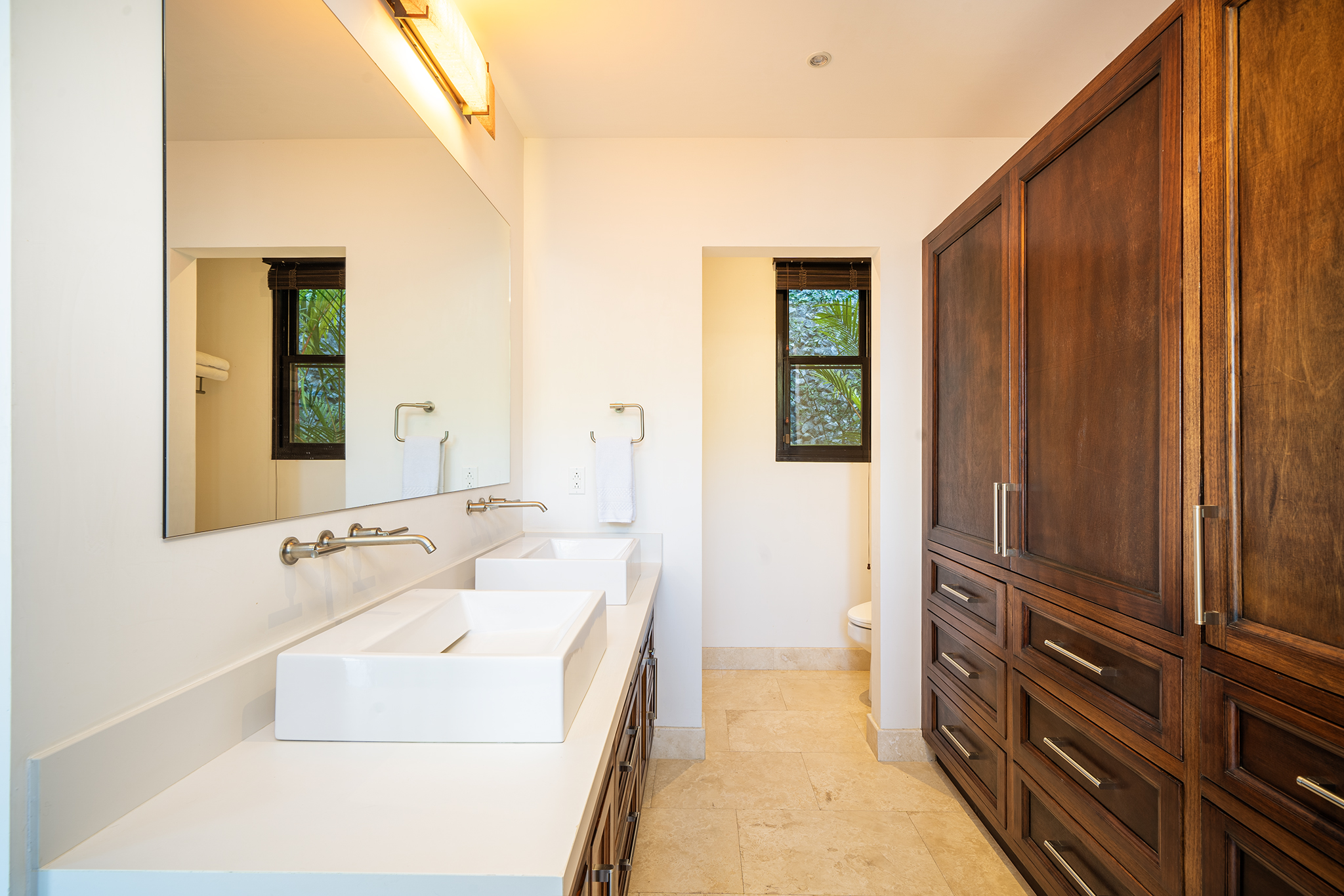 5 bed Single Family Homes For Sale in Playa Flamingo, Guanacaste - thumb 8