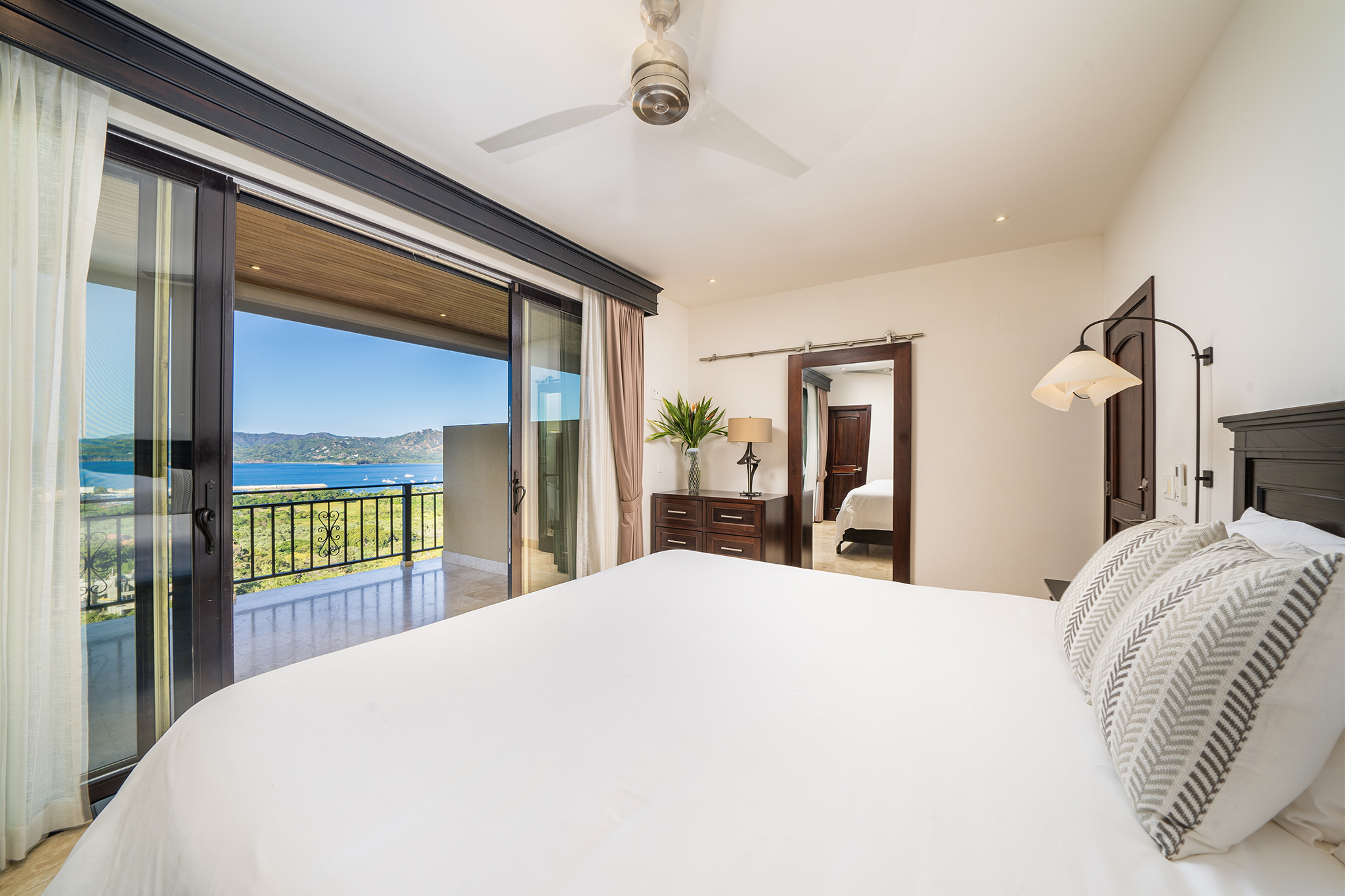 5 bed Single Family Homes For Sale in Playa Flamingo, Guanacaste - thumb 15