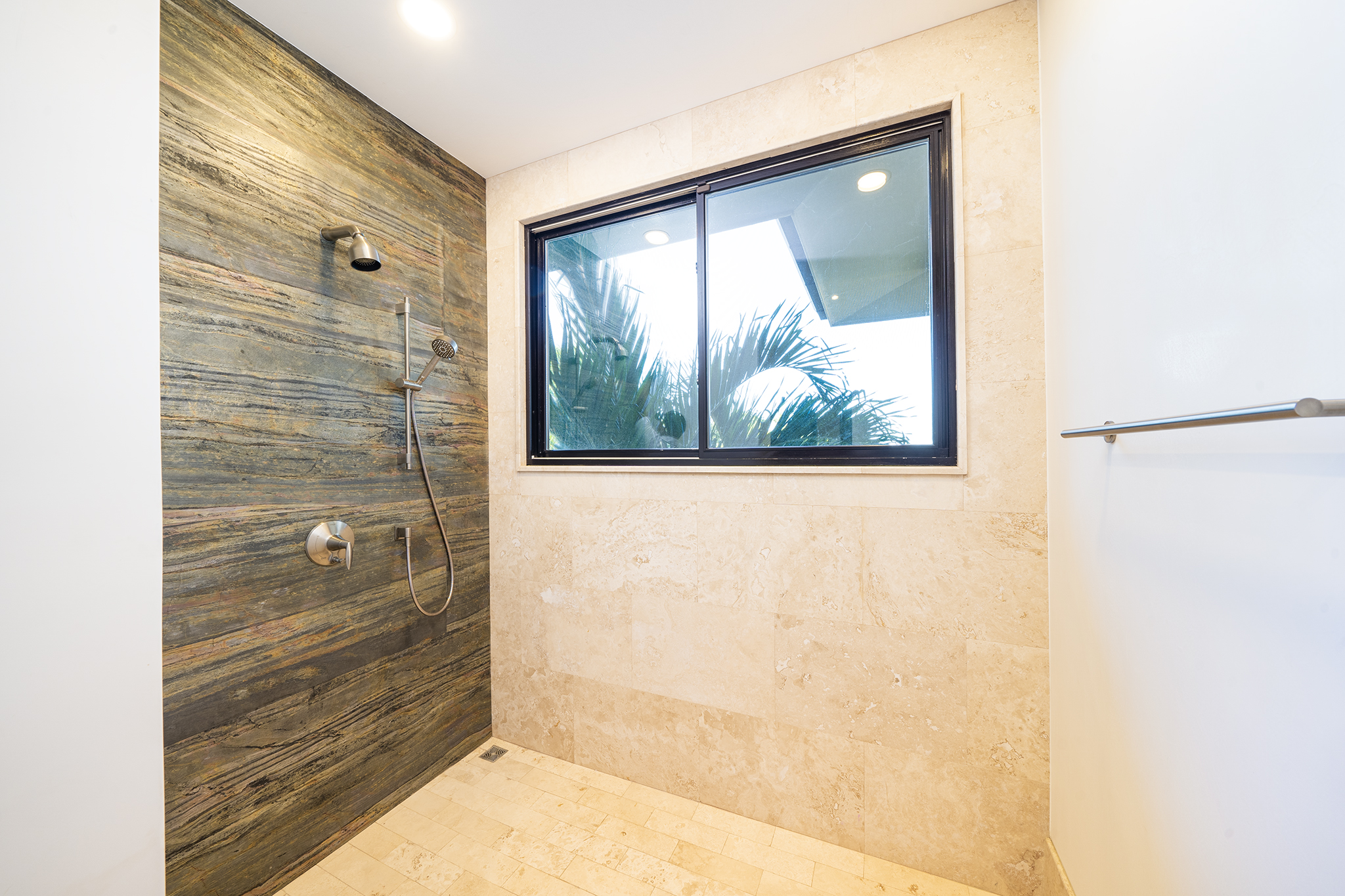 5 bed Single Family Homes For Sale in Playa Flamingo, Guanacaste - thumb 27