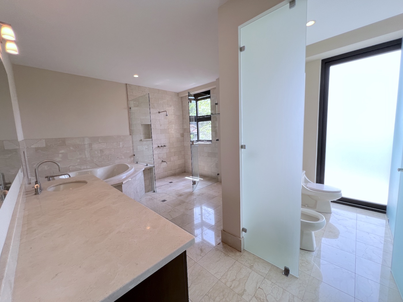 3 bed Apartment For Sale in Escazu, San Jose - thumb 24