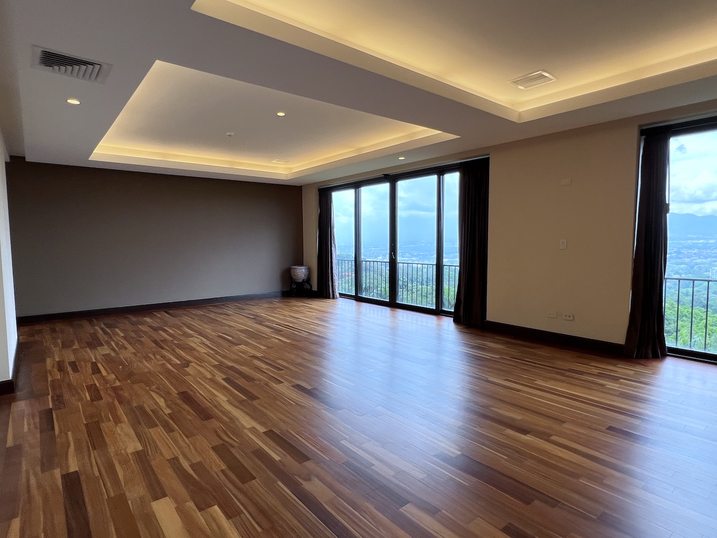 3 bed Apartment For Sale in Escazu, San Jose - thumb 9