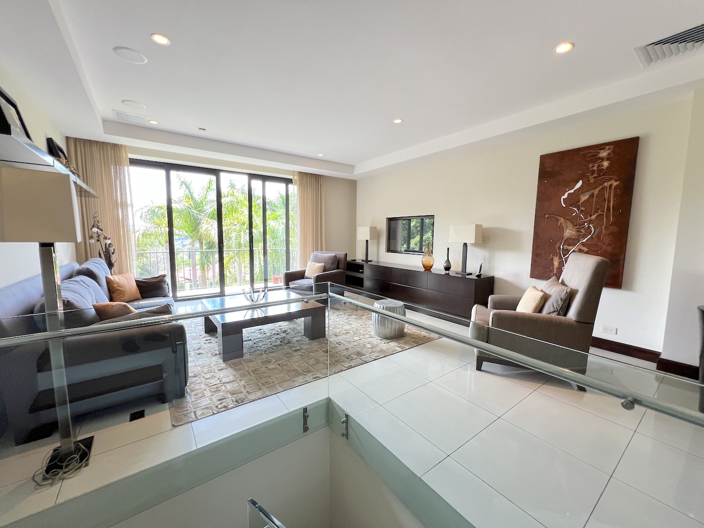 4 bed Apartment For Sale in Jaboncillo, San Jose - thumb 1