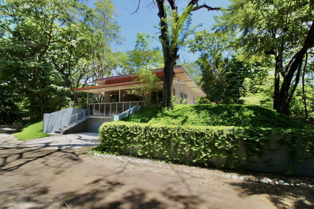 2 bed Single Family Homes For Sale in Nosara, Guanacaste - thumb 2