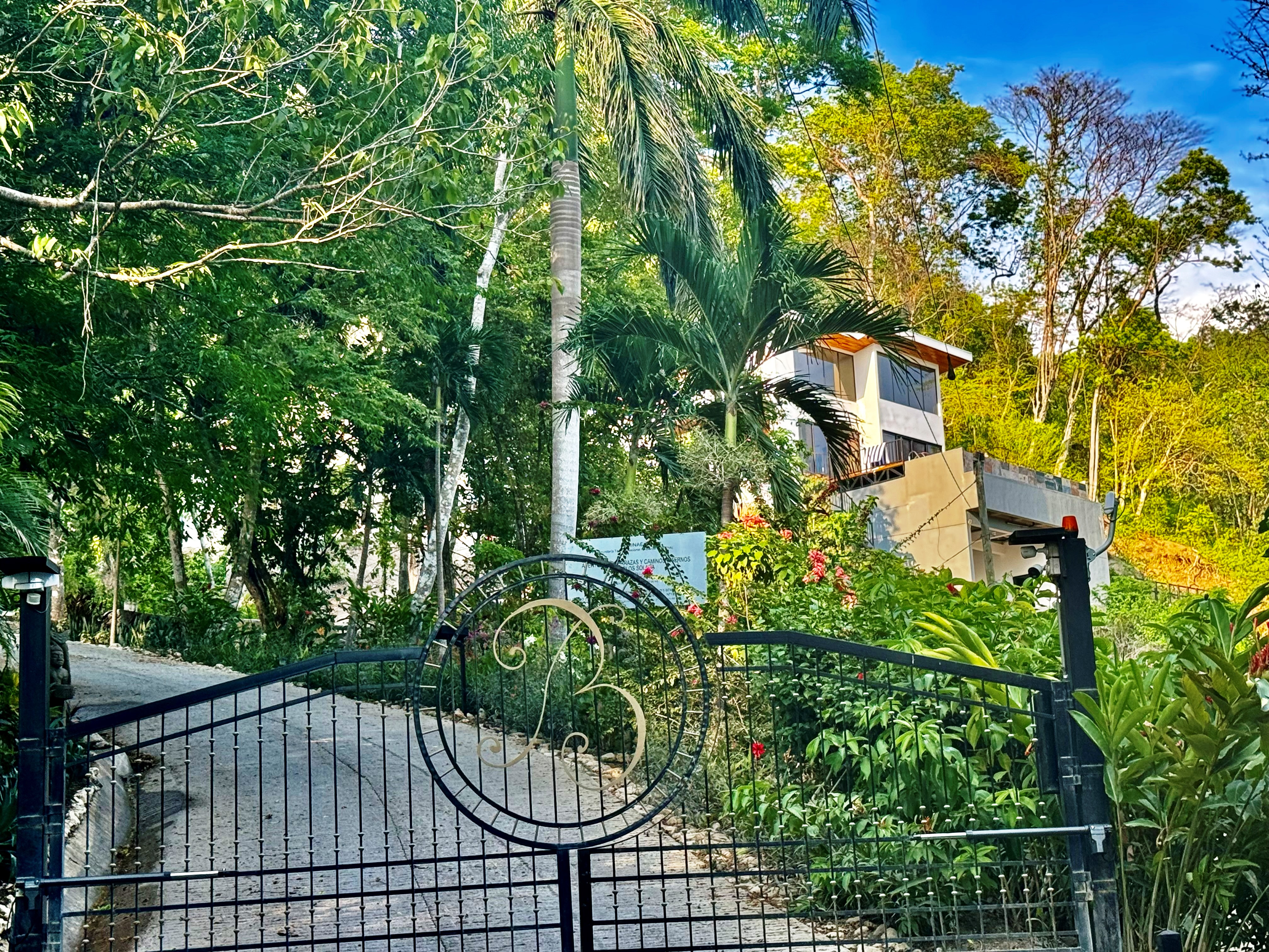 3 bed Single Family Homes For Sale in Paquera, Puntarenas - thumb 4