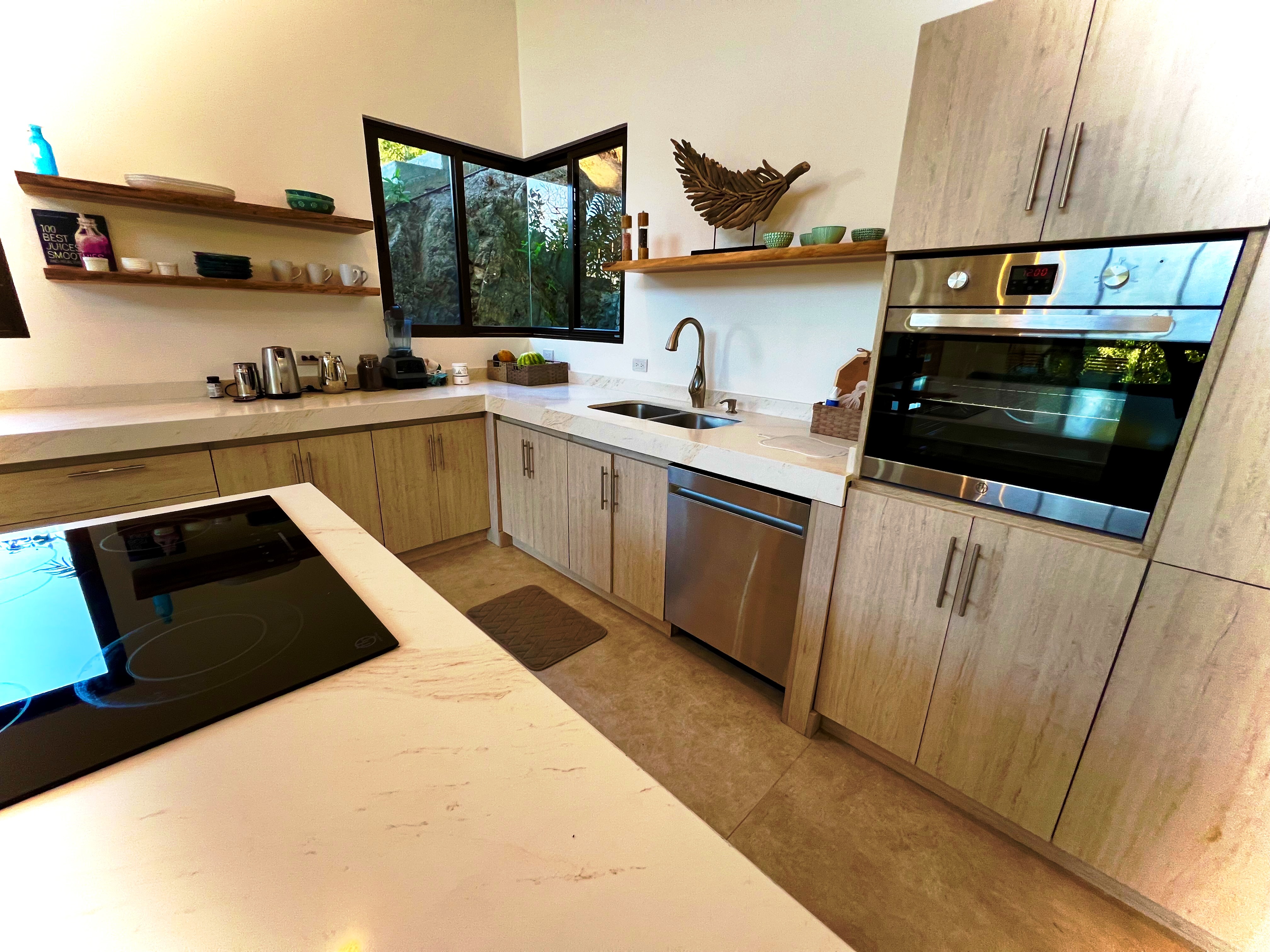 3 bed Single Family Homes For Sale in Paquera, Puntarenas - thumb 16