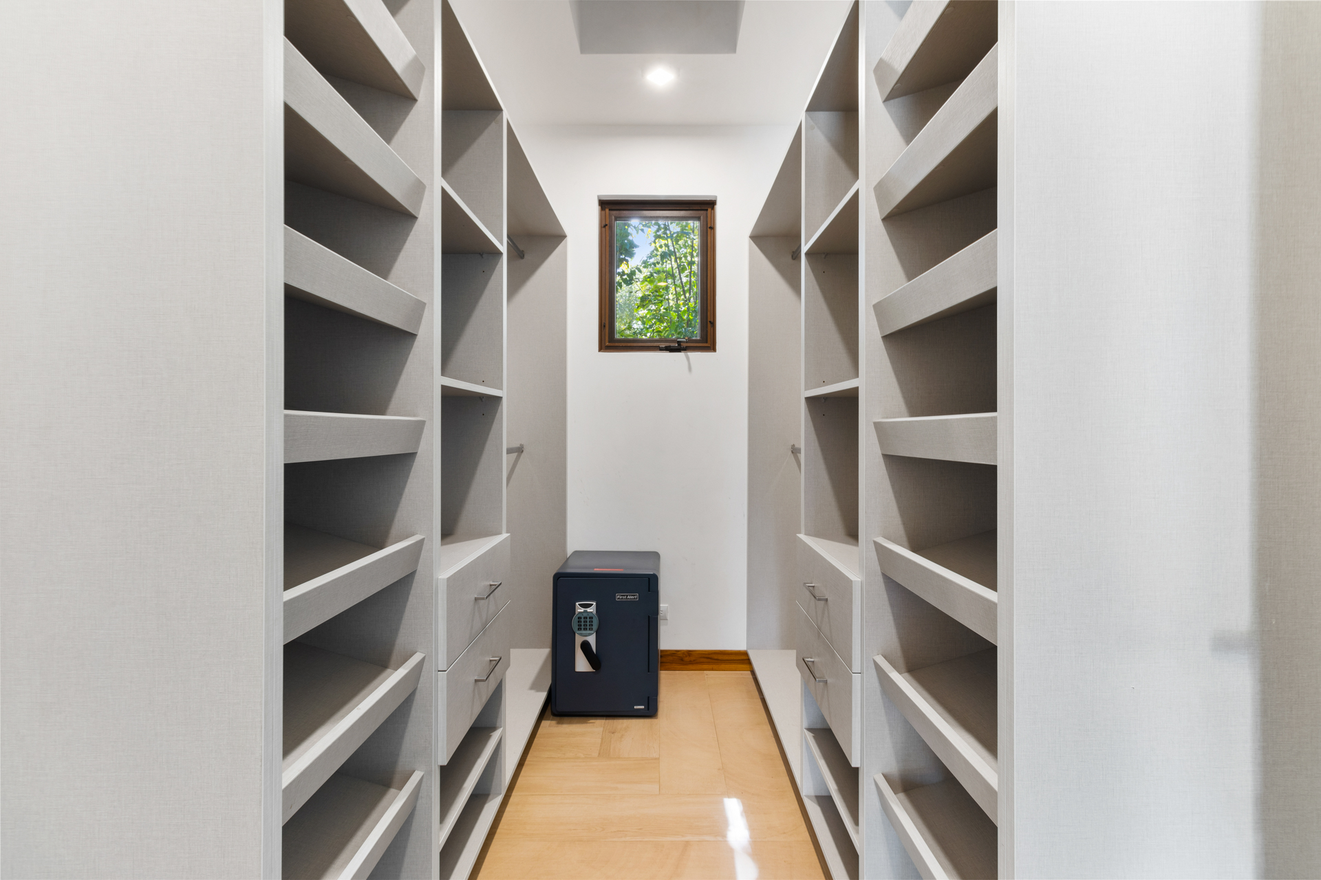 4 bed Single Family Homes For Sale in Playa Conchal, Guanacaste - thumb 16