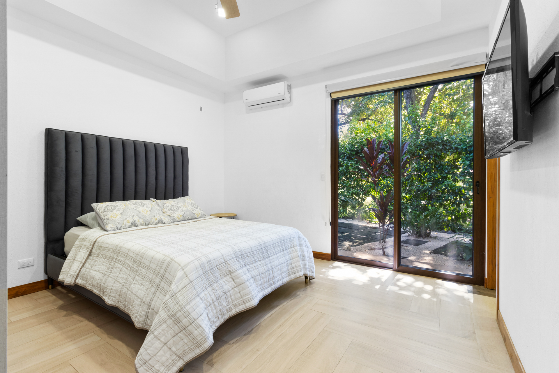 4 bed Single Family Homes For Sale in Playa Conchal, Guanacaste - thumb 23