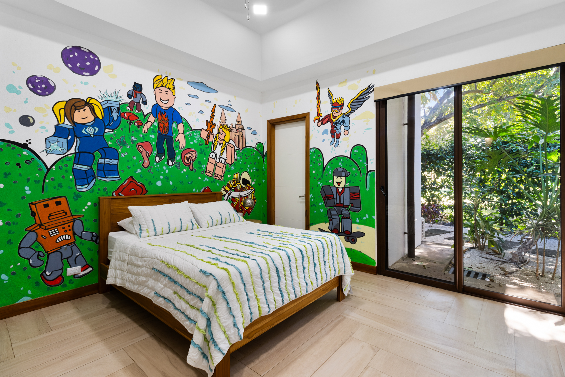 4 bed Single Family Homes For Sale in Playa Conchal, Guanacaste - thumb 19