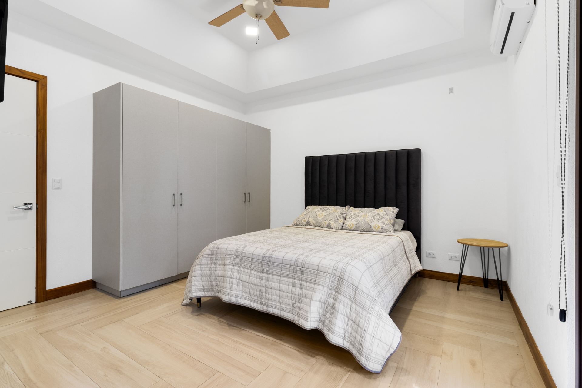 4 bed Single Family Homes For Sale in Playa Conchal, Guanacaste - thumb 22