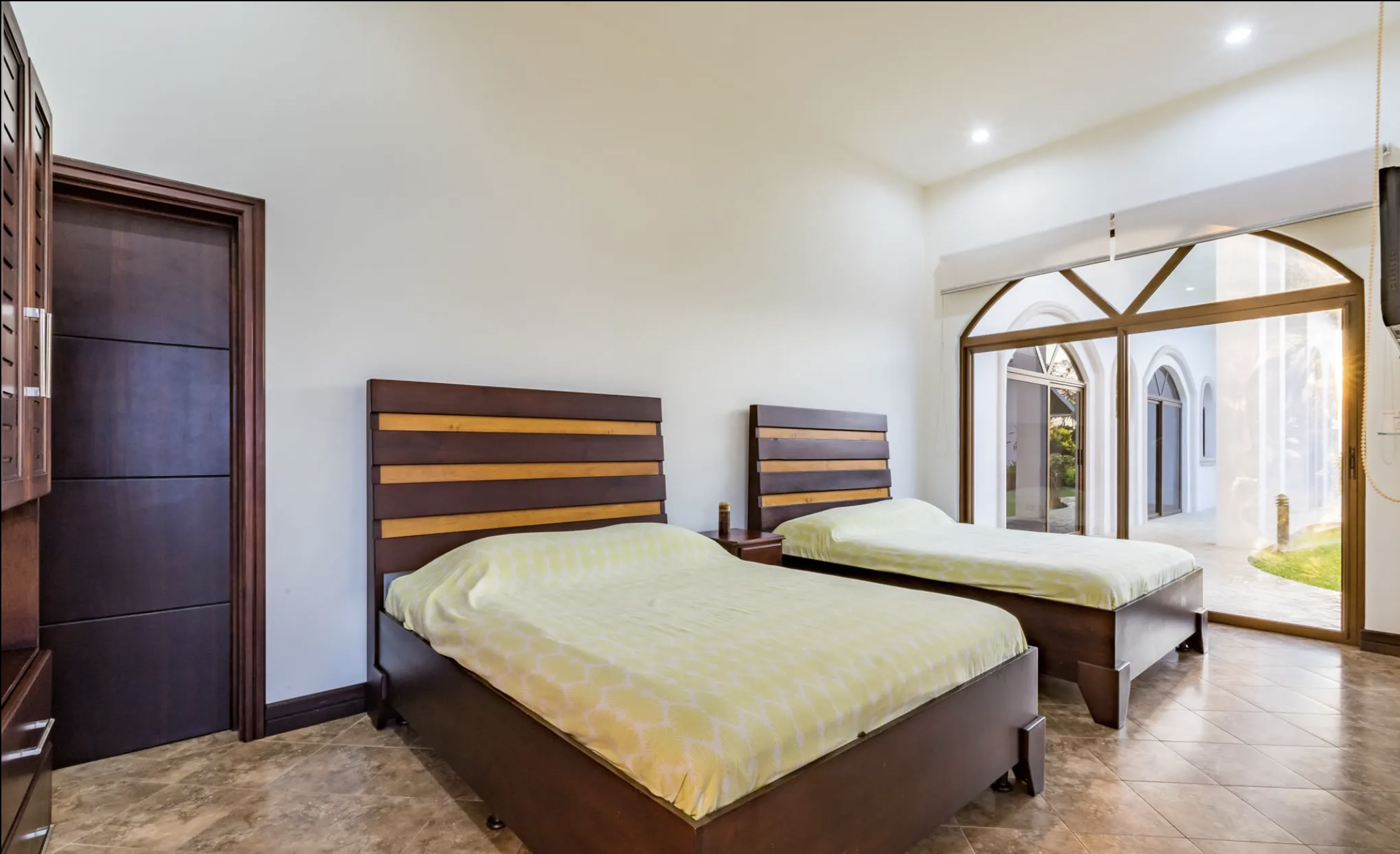 7 bed Single Family Homes For Sale in Jaco, Puntarenas - thumb 30