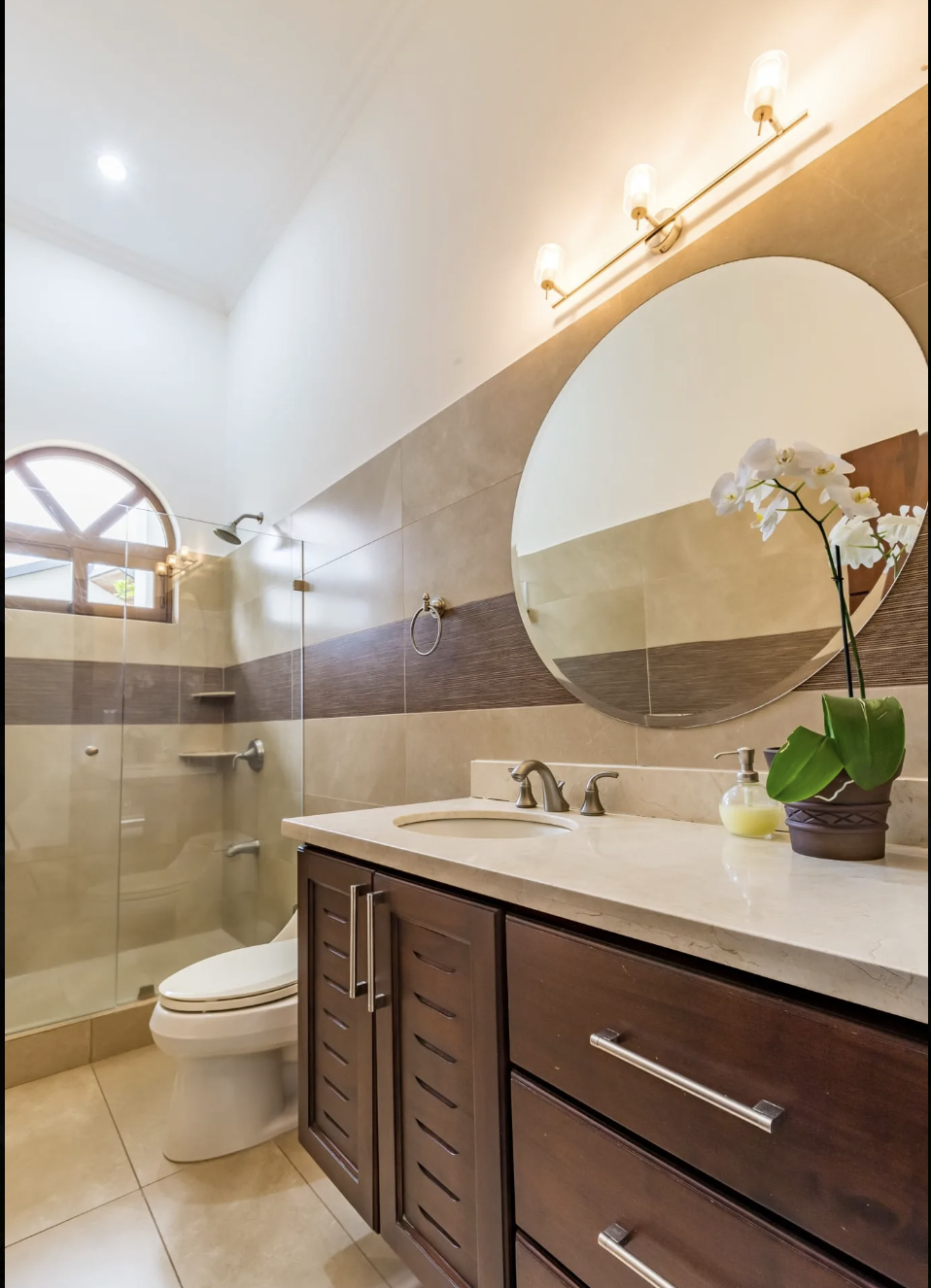 7 bed Single Family Homes For Sale in Jaco, Puntarenas - thumb 28