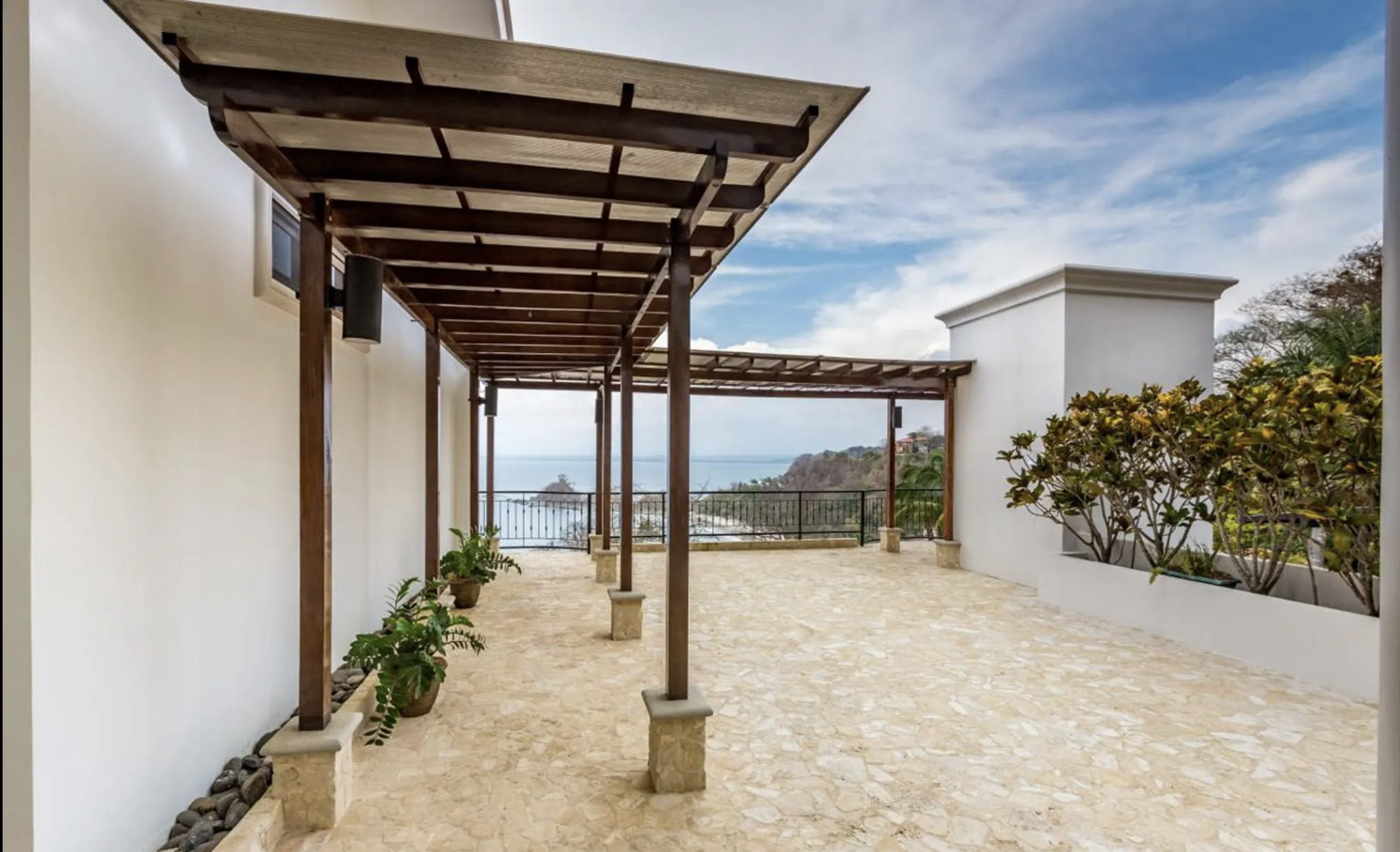 7 bed Single Family Homes For Sale in Jaco, Puntarenas - thumb 6