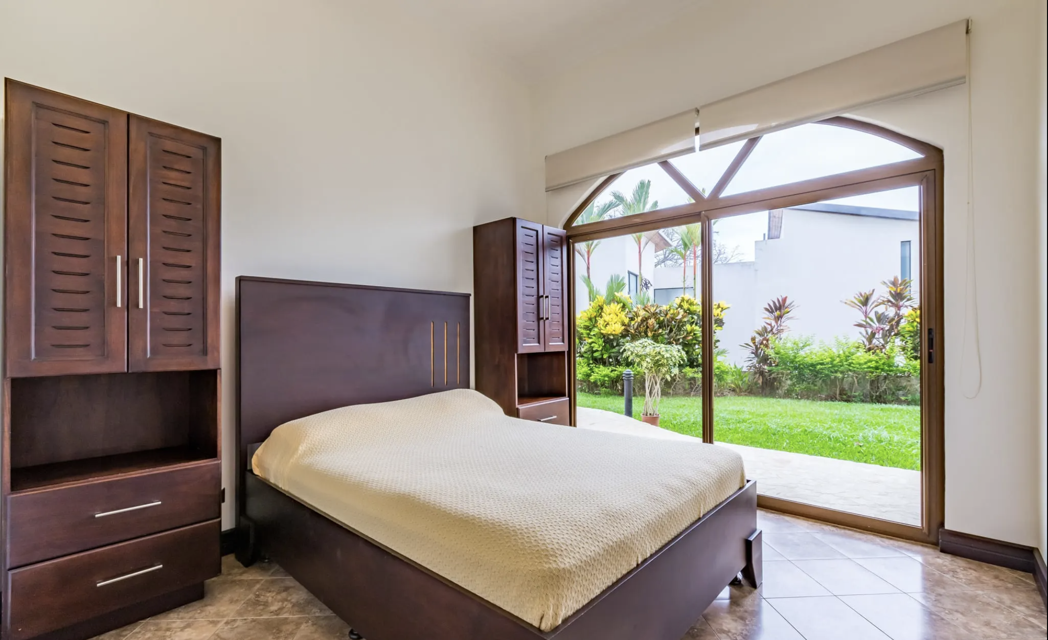 7 bed Single Family Homes For Sale in Jaco, Puntarenas - thumb 25