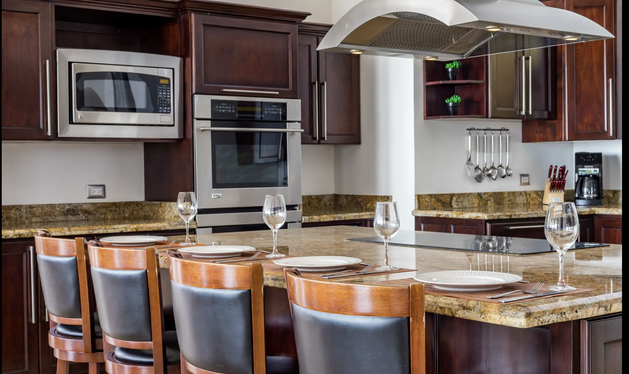 7 bed Single Family Homes For Sale in Jaco, Puntarenas - thumb 15