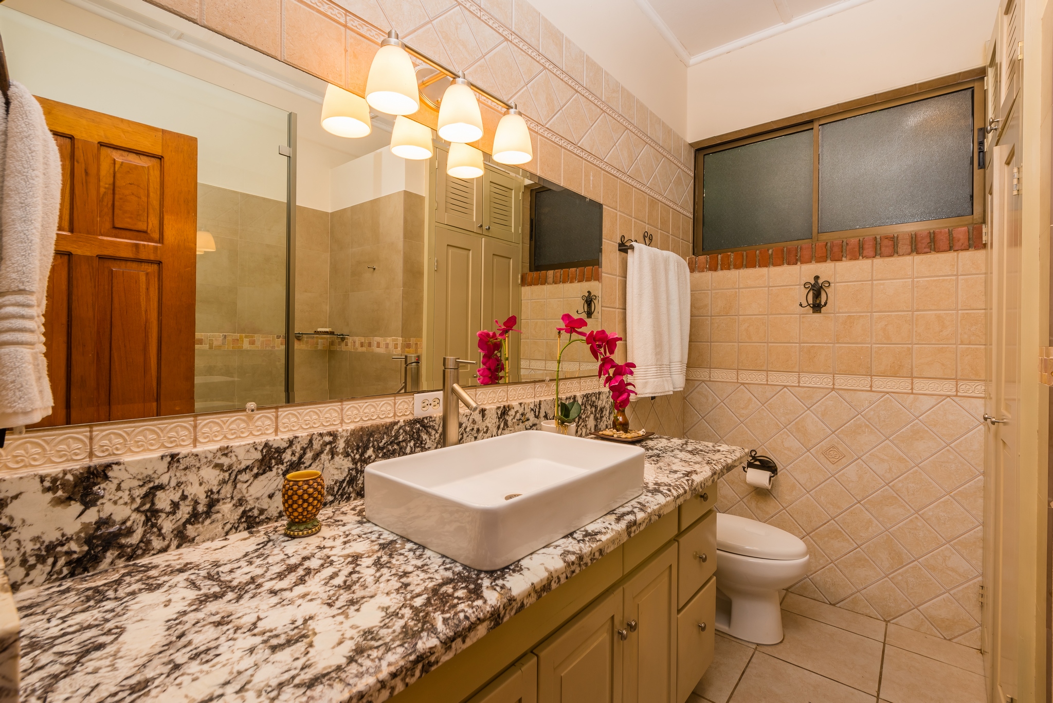 5 bed Single Family Homes For Sale in Playa Flamingo, Guanacaste - thumb 20