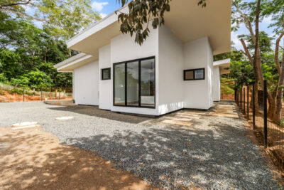 4 bed Single Family Homes For Sale in Tamarindo, Guanacaste - thumb 13