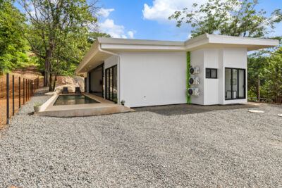 4 bed Single Family Homes For Sale in Tamarindo, Guanacaste - thumb 14