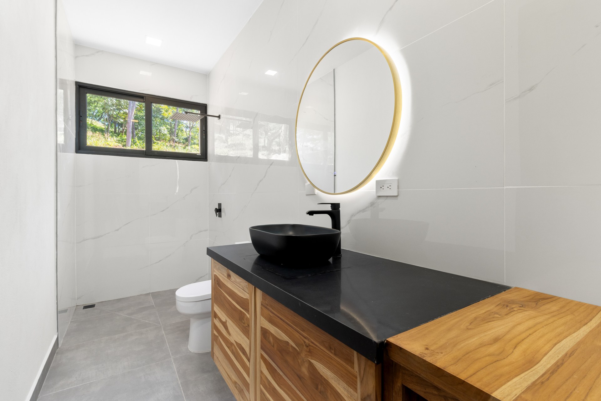 4 bed Single Family Homes For Sale in Tamarindo, Guanacaste - thumb 4