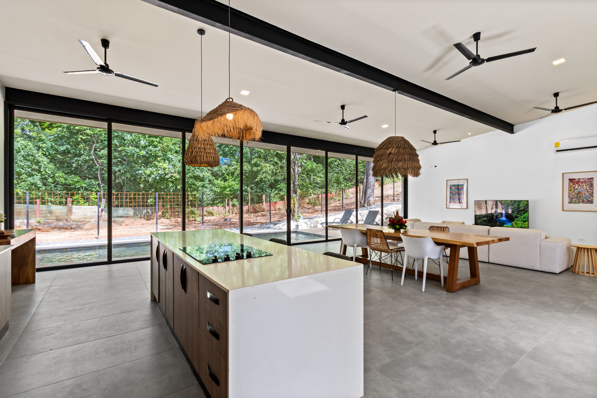 4 bed Single Family Homes For Sale in Tamarindo, Guanacaste - thumb 21