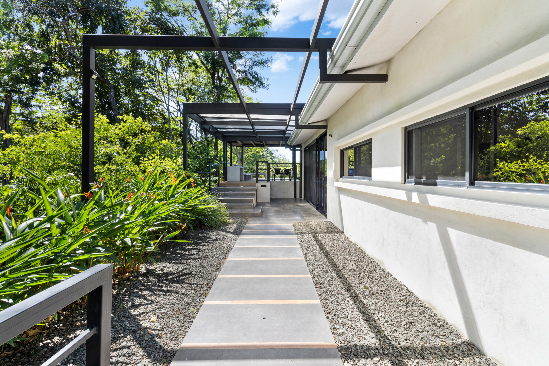 5 bed Single Family Homes For Sale in Matapalo, Guanacaste - thumb 12