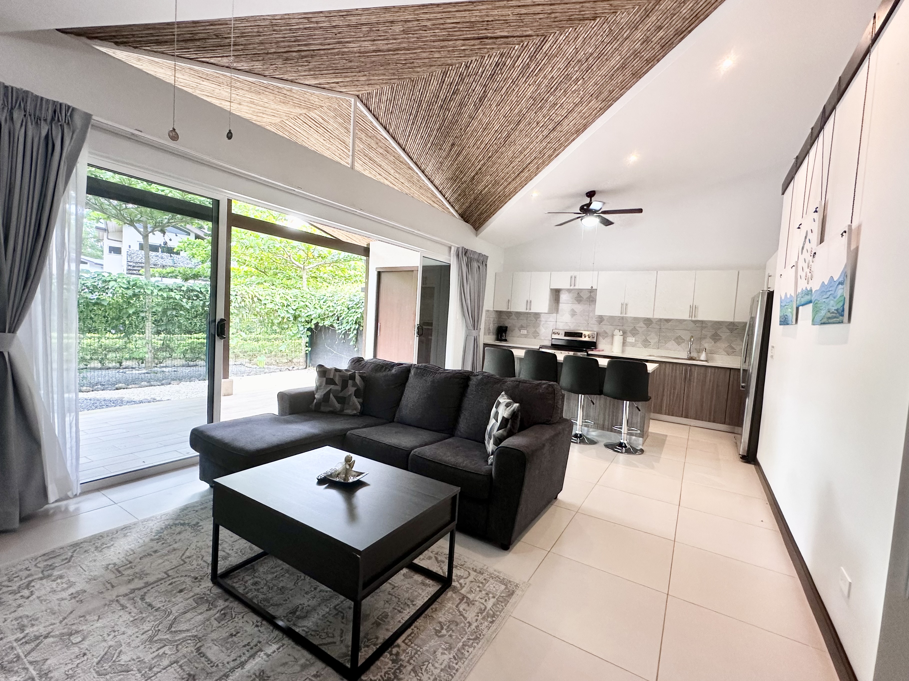 3 bed Condo For Sale in Jaco, Puntarenas - thumb 4