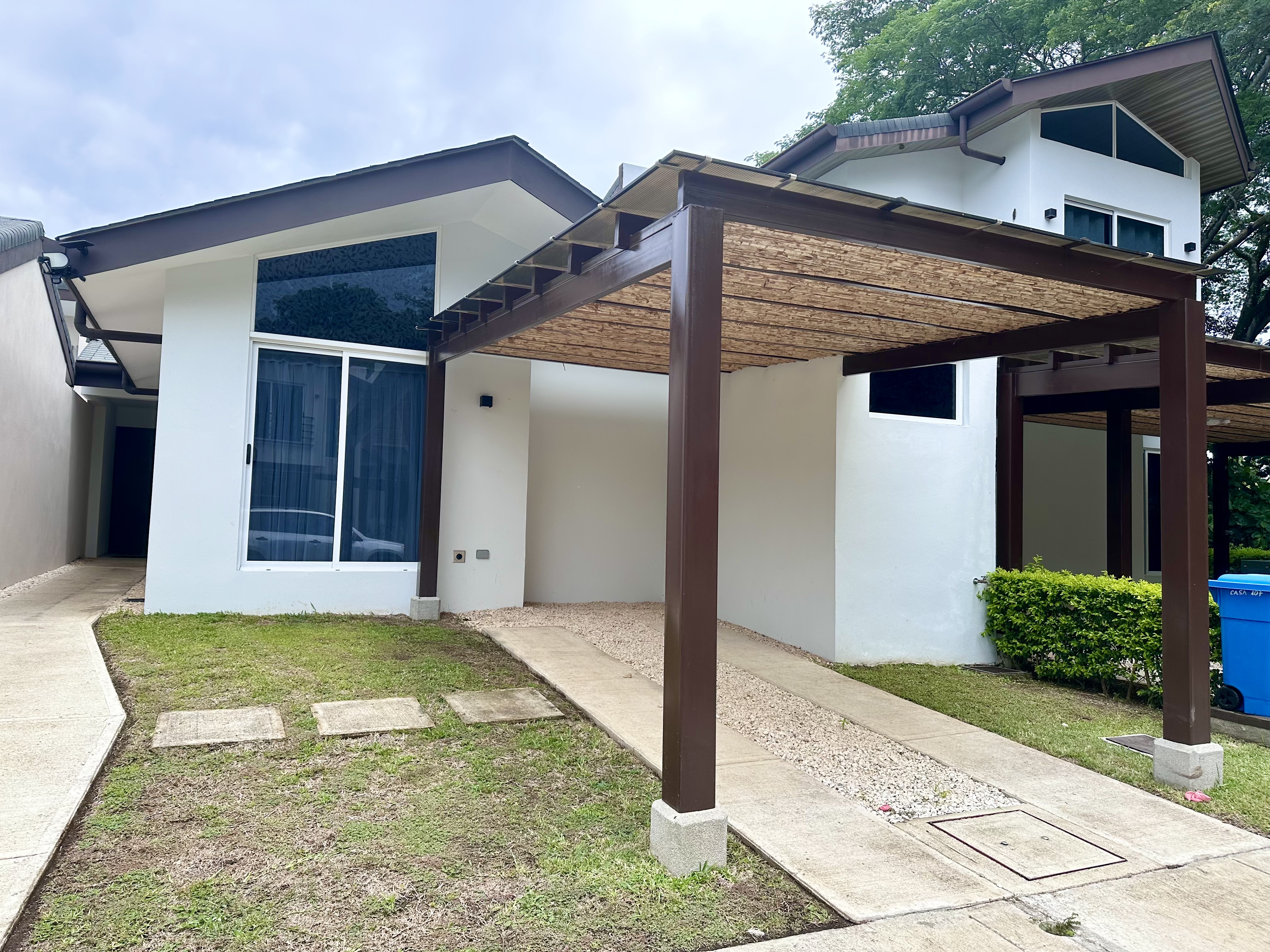 3 bed Condo For Sale in Jaco, Puntarenas - thumb 2