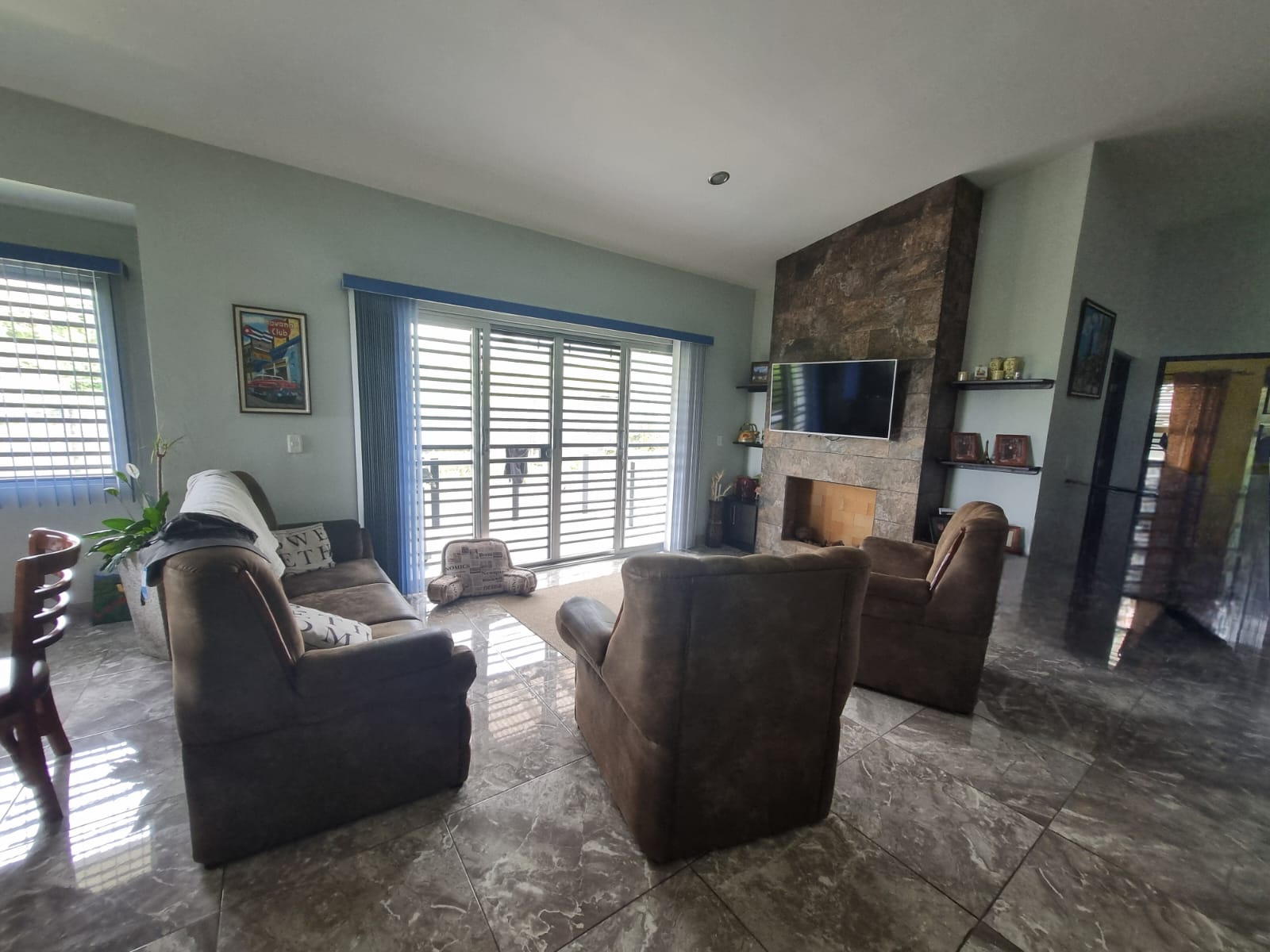 3 bed Single Family Homes For Sale in Coronado, San Jose - thumb 9